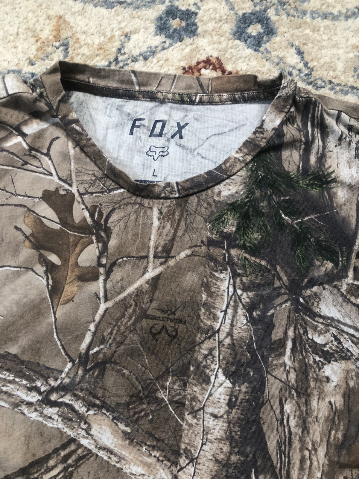 Fox Shirt Mens Large Camo Realtree Short Sleeve Crewneck Outdoor Hunting Tee gallery