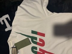 gucci t shirt men medium TRIED ON NEVER WORN WITH TAGS 100% Authentic