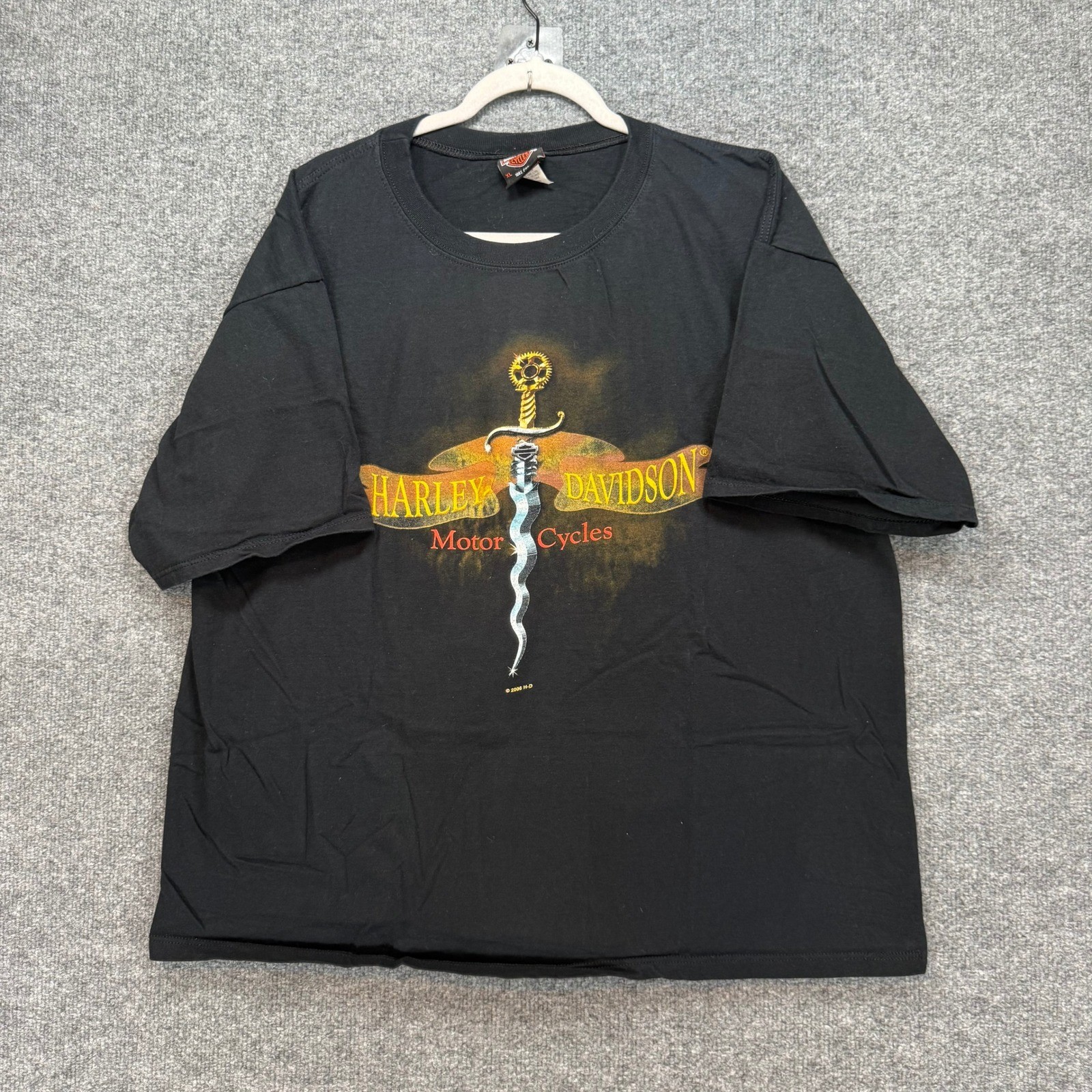 Harley Davidson Tshirt Mens XL Black Dagger Graphic Vintage 2006 Biker Tee gallery