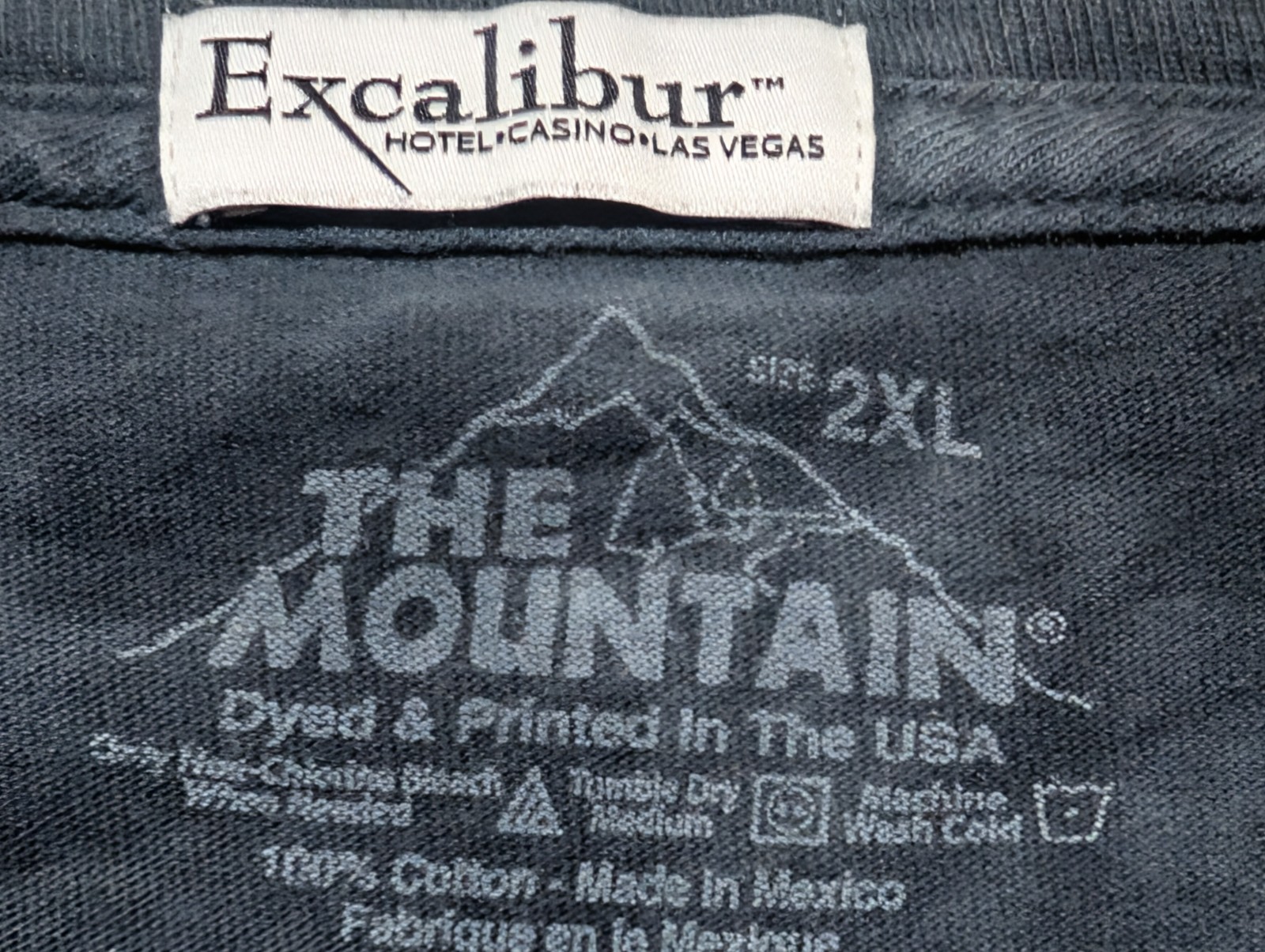 The Mountain Mens T-shirt Gray Knight Armor Helmet Retired Logo 2XL #6327 gallery