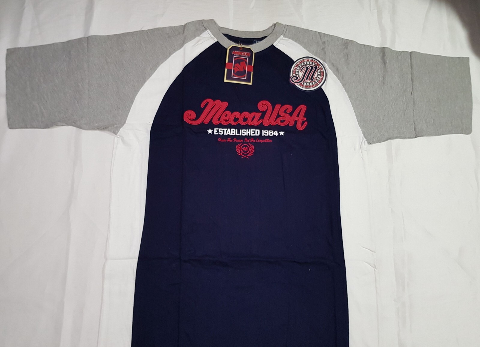 VINTAGE MECCA USA SIZE XXL 2XL MENS COTTON EMBROIDERED T-SHIRT HIP HOP 90s Y2K gallery