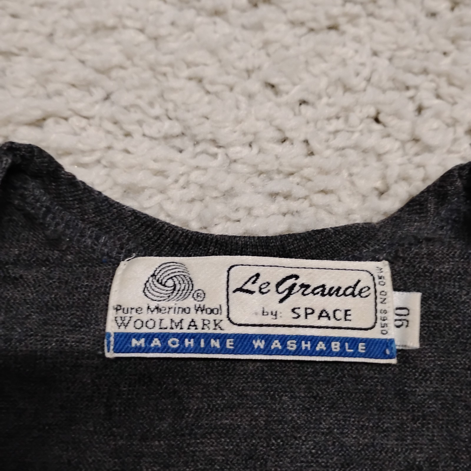 Vintage Woolmark Shirt Mens M (18x26) Base Layer Scoop Hiking Merino Wool 90s gallery