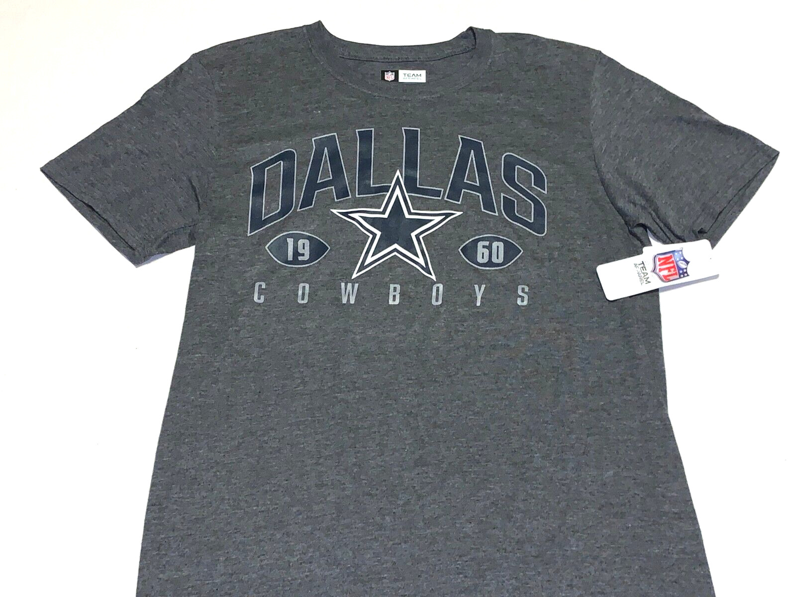 Dallas Cowboys Est. 1960 Team NFL Football T-Shirt Brand New! MEDIUM