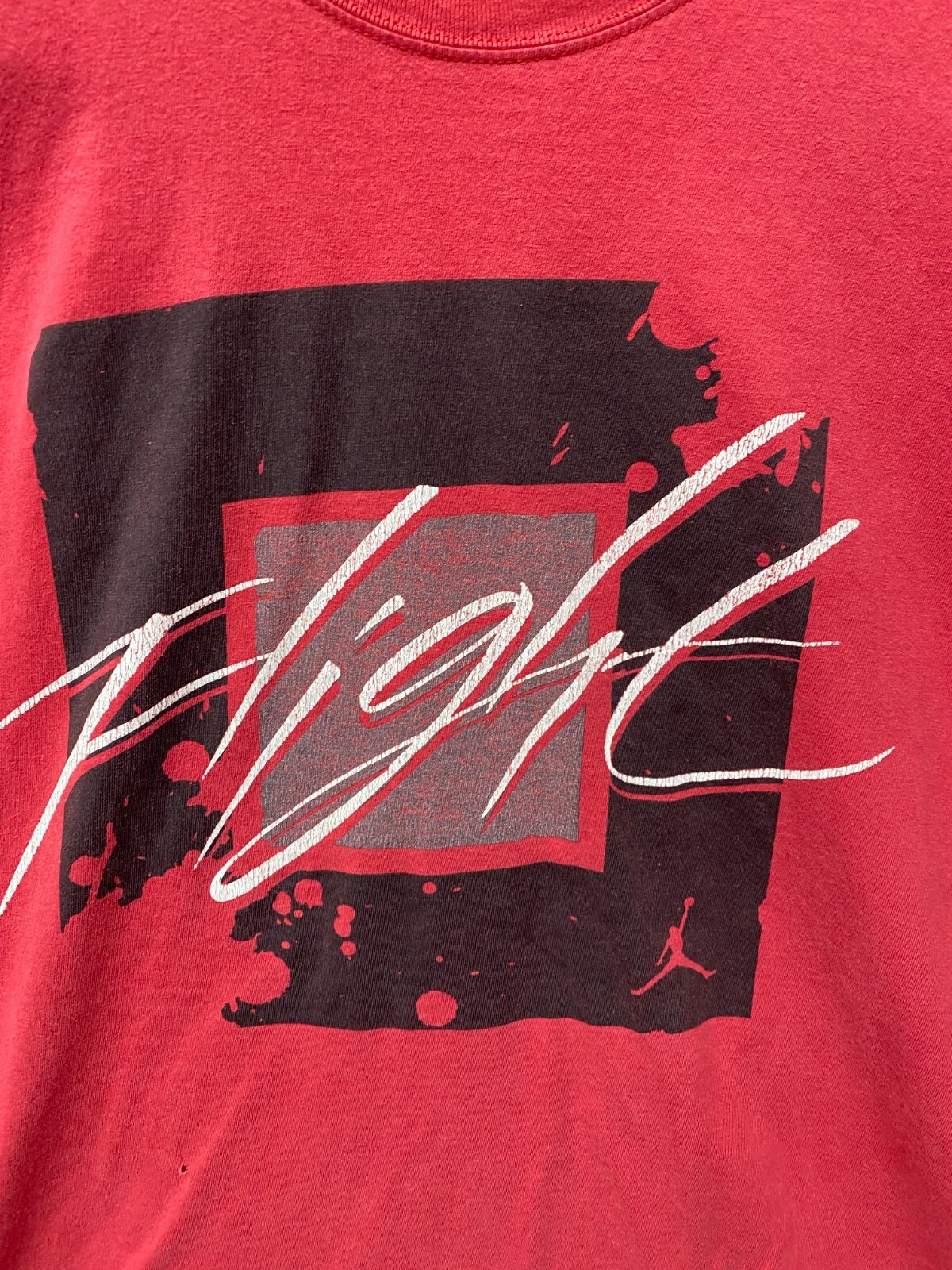 NIKE AIR Jordon FLIGHT RED T-SHIRT size LARGE (small hole) b1 gallery