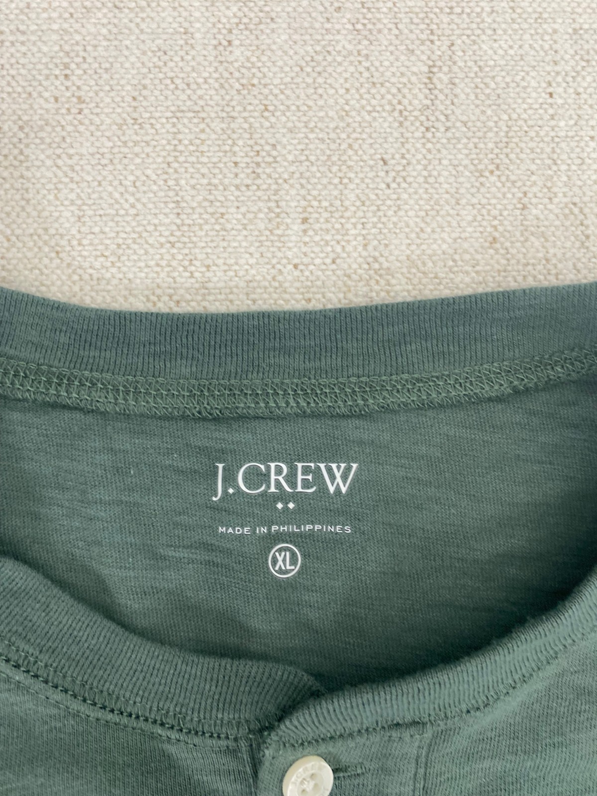 J.Crew Henley T-Shirt Mens XL Green Long Sleeve Button Front Cuff Pullover NWT gallery