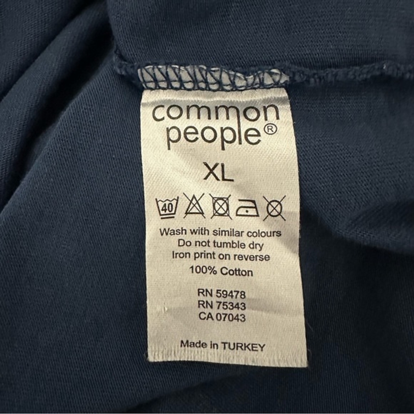 Common People T-Shirt Men's XL Graphic 100% Cotton Regular Fit High Quality Navy gallery