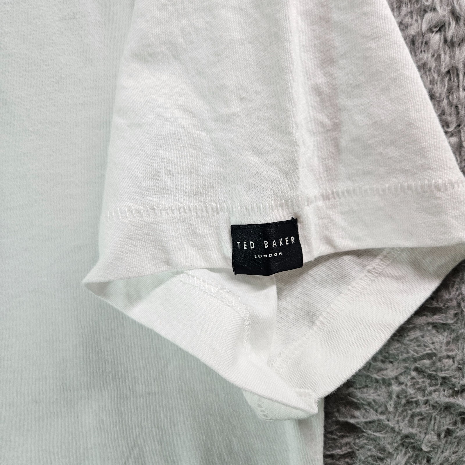 NWT Ted Baker London Tee T-Shirt Men XL Short Sleeve Logo White Soft Comfy gallery