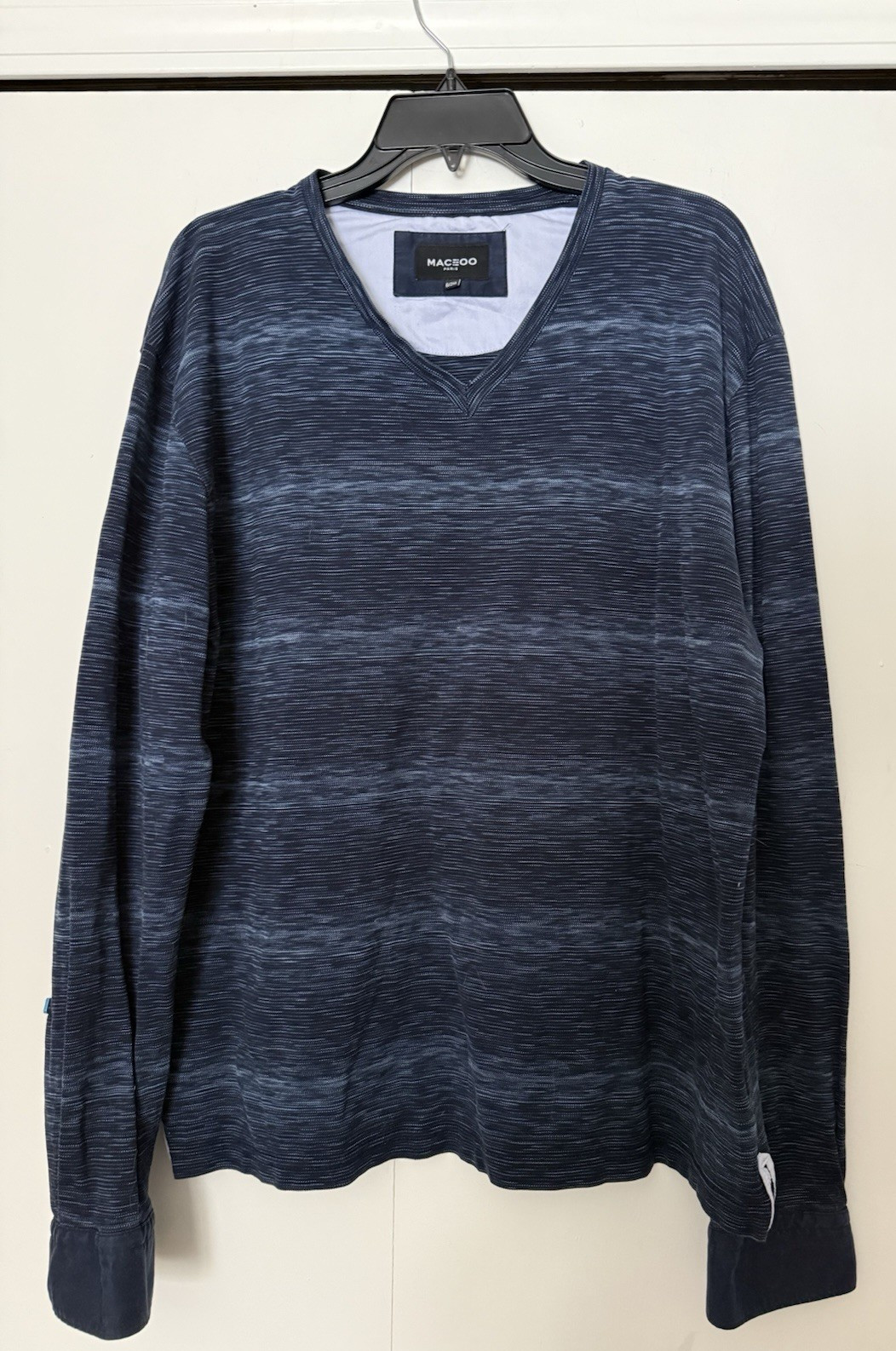 Maceoo Paris USA Shirt Men 6 / 2XL Navy V Neck Flip Cuff Long Sleeve gallery