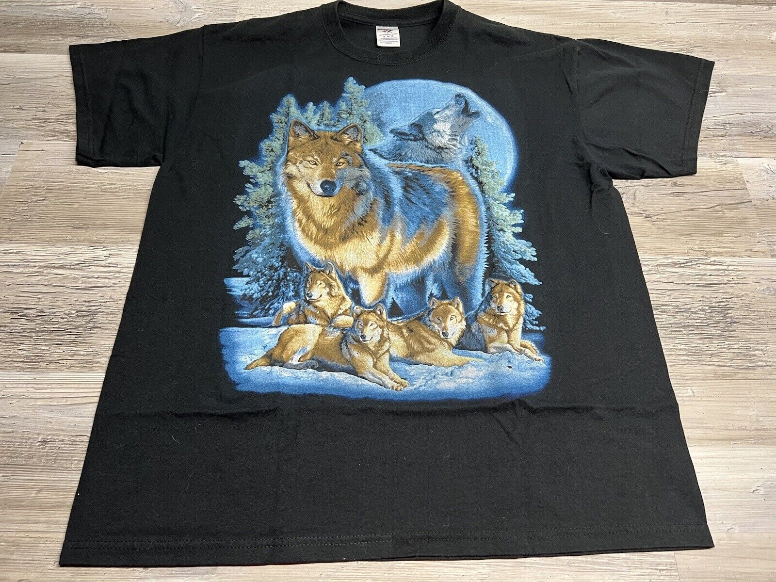 Vintage Y2K Wolf Wolf Pack Howling T-Shirt Size Large Faded Black