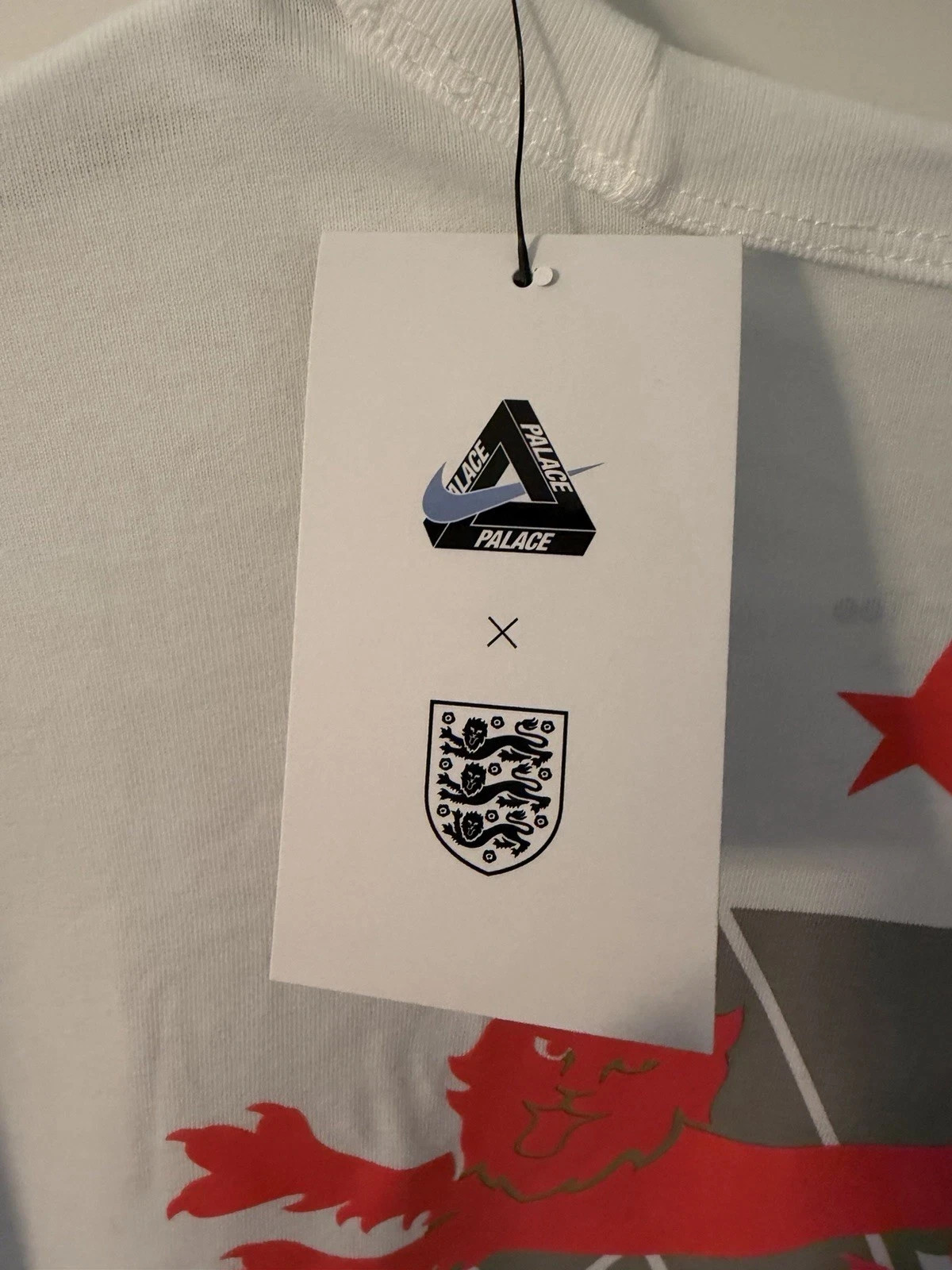 PALACE NIKE ENGLAND T-SHIRT WHITE Ready to ship!!! size M!! gallery