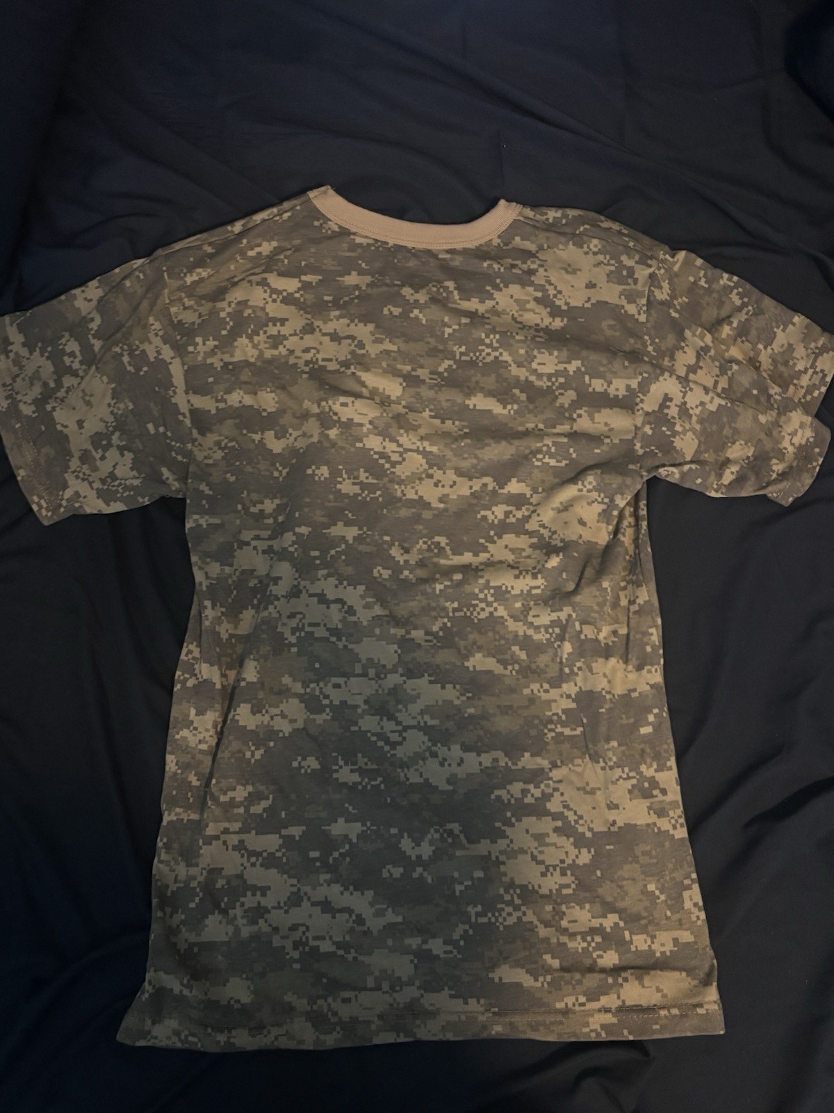 Morgan Wallen Camo Wanted Shirt BRAND NEW Men’s Medium gallery