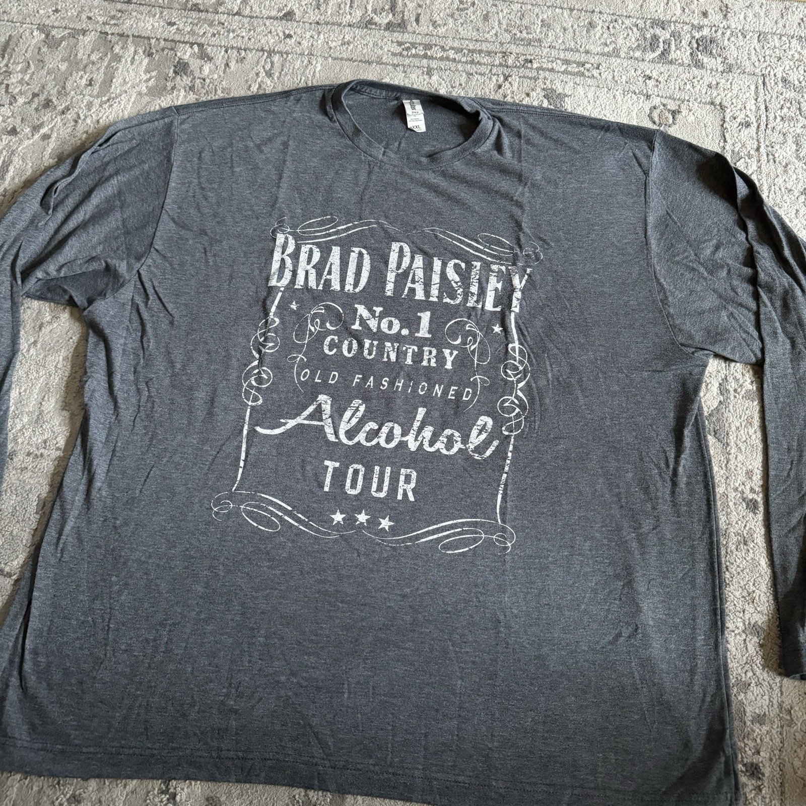 Brad Paisley Alcohol Tour Concert Long Sleeve Shirt Sz 2XL Gray gallery
