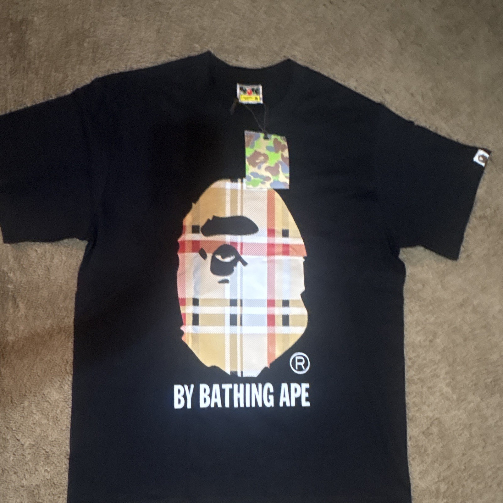 A Bathing Ape BAPE Men’s Black Plaid Ape Head Graphic Tee Crew Neck Size M gallery