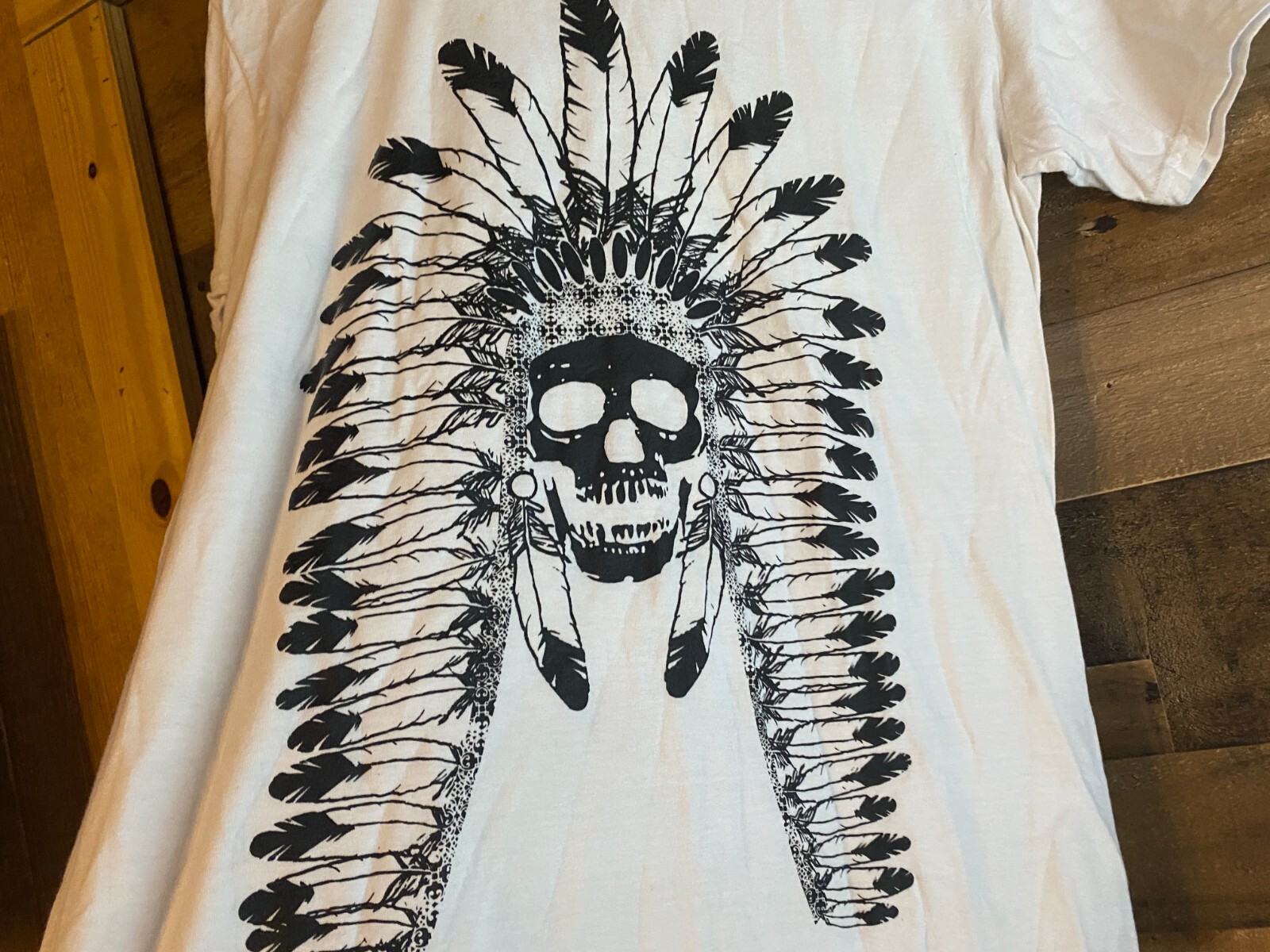 No Wire Hangers T-Shirt Adult Medium Skull Headdress White Black USA Made Tee gallery