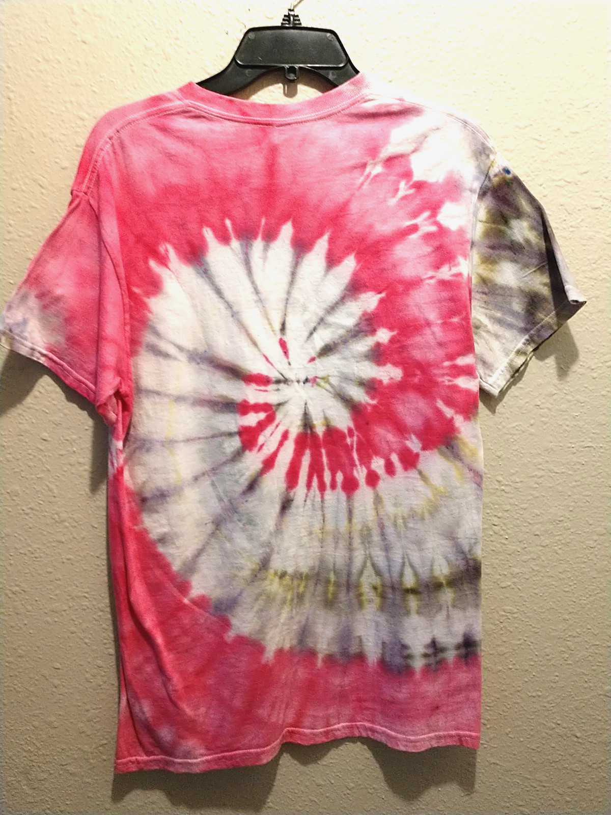 Handmade Spiral Tie Dye Shirt Unisex Men Women Sz M Hippie Cotton Gildan T137 gallery