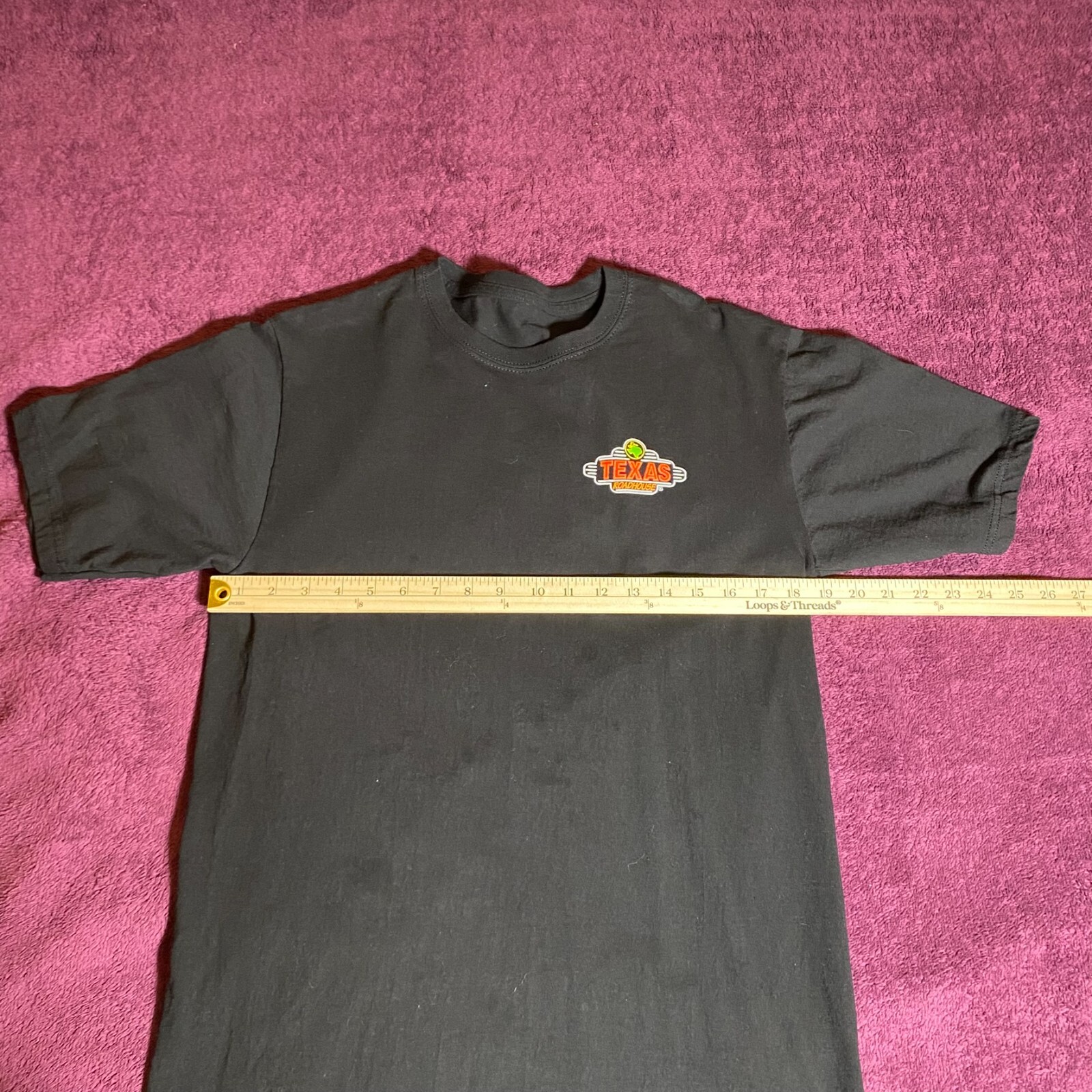 Texas Roadhouse Black T-Shirt Restaurant Logo No Tag (Size: S or M) Small Stain gallery