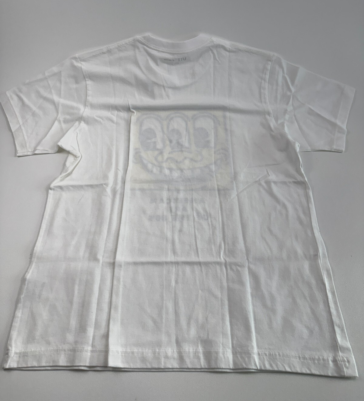 Uniqlo UT Archive American Art Graphic Short Sleeve Crew Neck TShirt White M NWT gallery