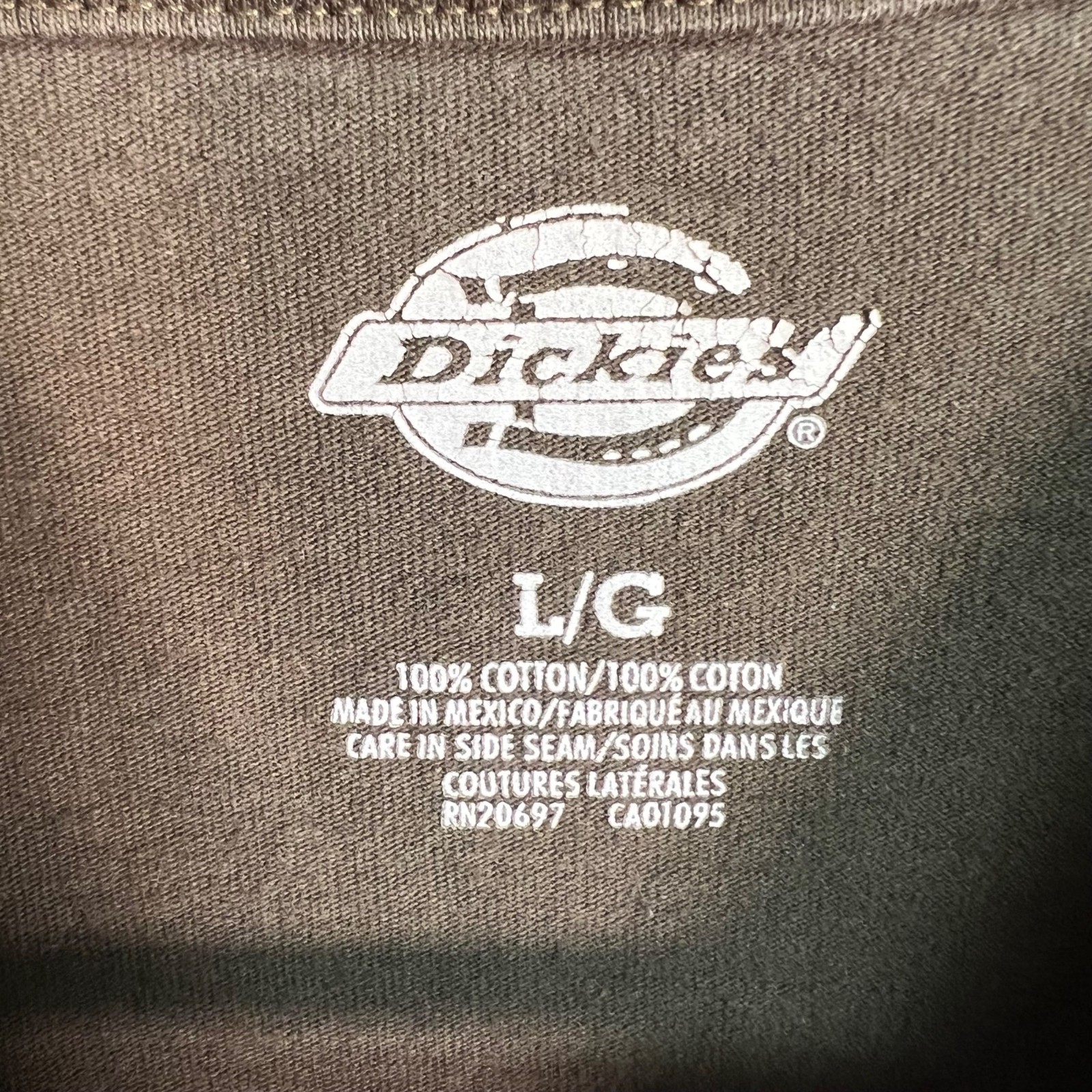 Dickies Olive Green Crewneck Pocket T-Shirt Mens Size Large gallery