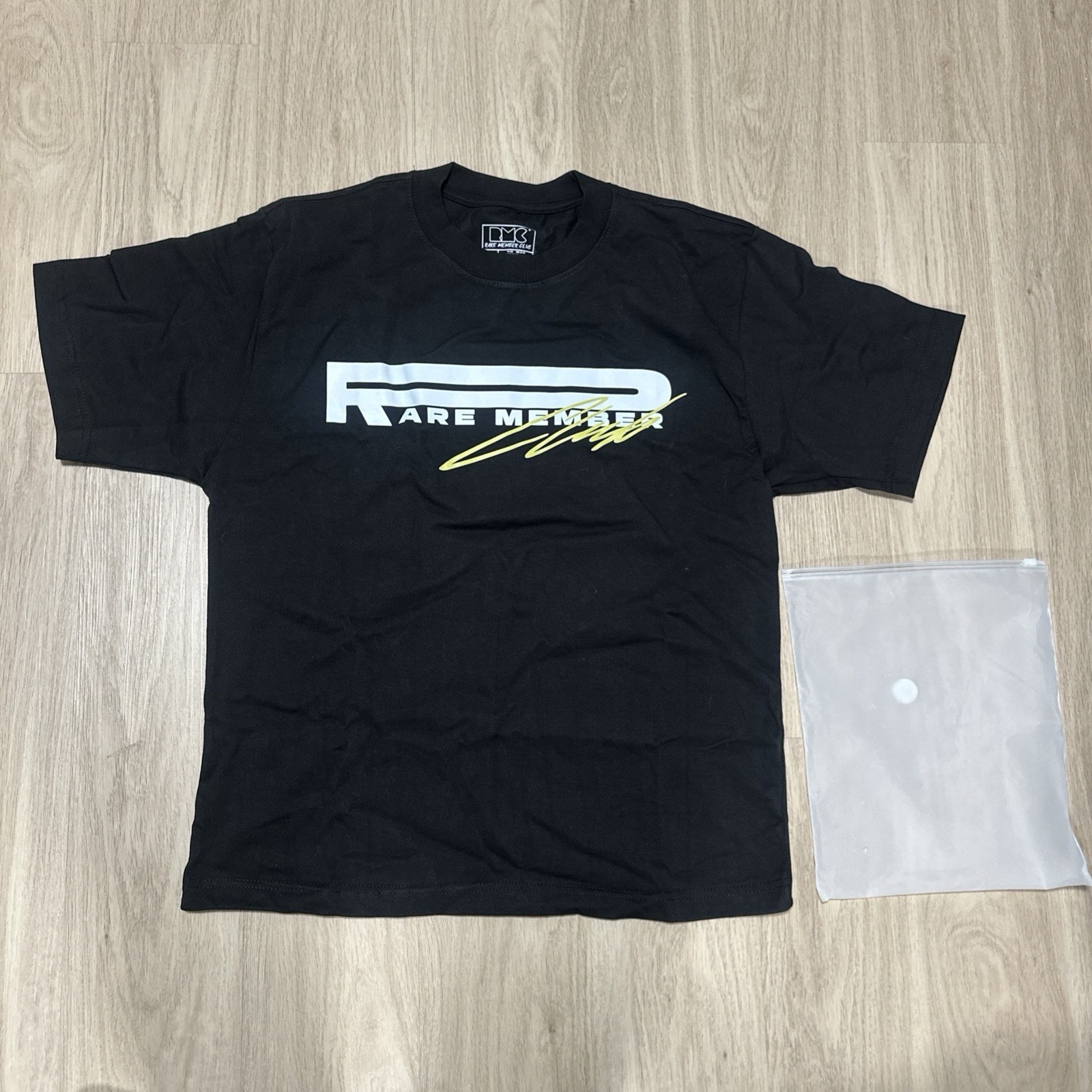 Rmcthebrand T-shirt Size Large ( Boxy fit/ True To size )