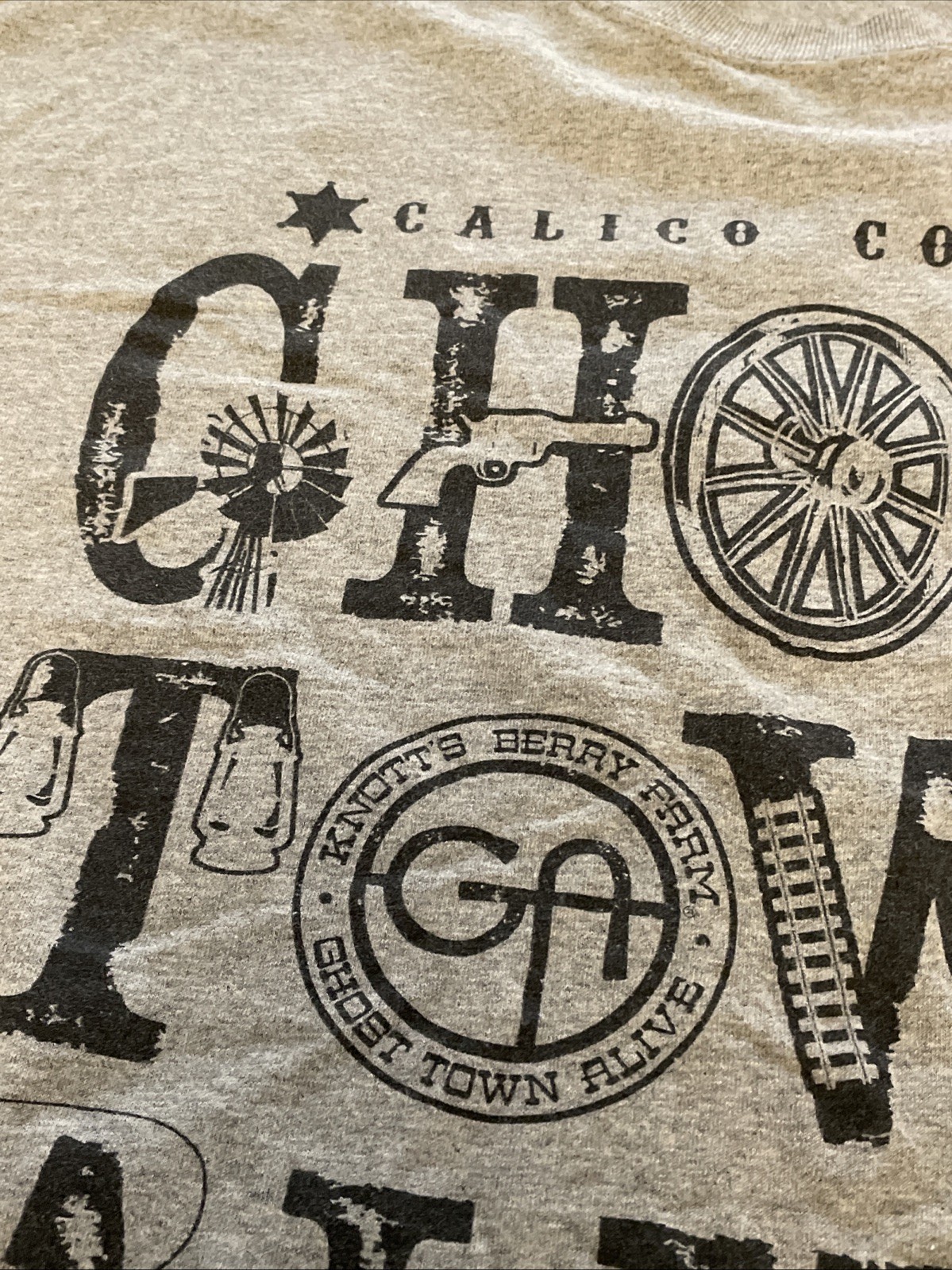 Knott's Berry Farm CALICO GHOST TOWN ALIVE 2018 Gray 4XL T-shirt gallery