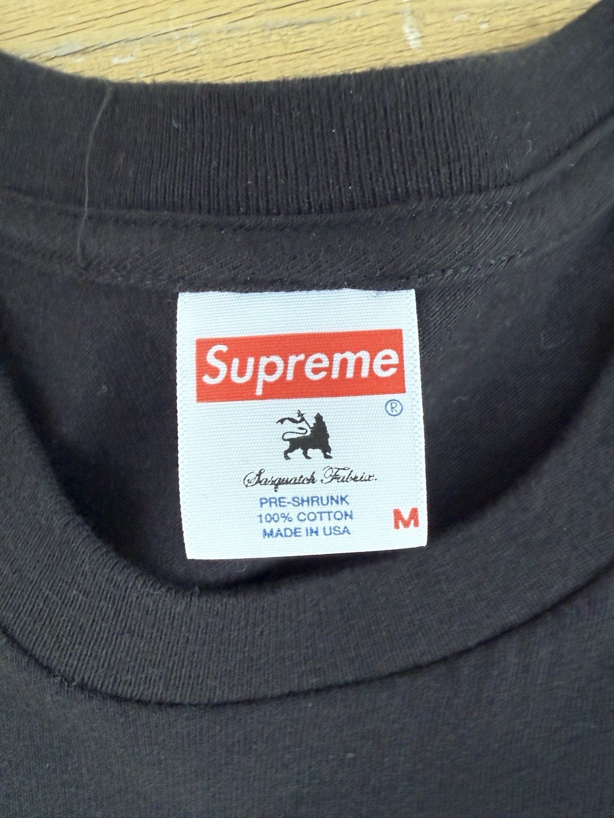 SS16 Supreme x Sasquatchfabrix Goldfish Tee Black size Medium Lightly Used gallery