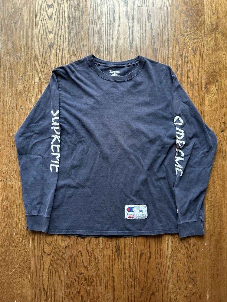 Pre-Owned Supreme Champion Long Sleeve SS16 – Medium, Navy