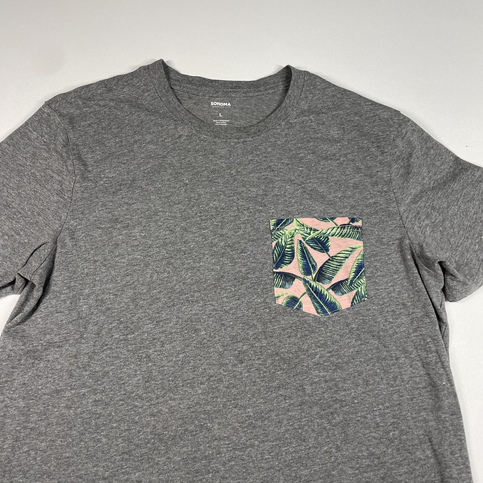 Sonoma Shirt Men’s Large Gray Short Sleeve Floral Leaf Pocket Tee gallery