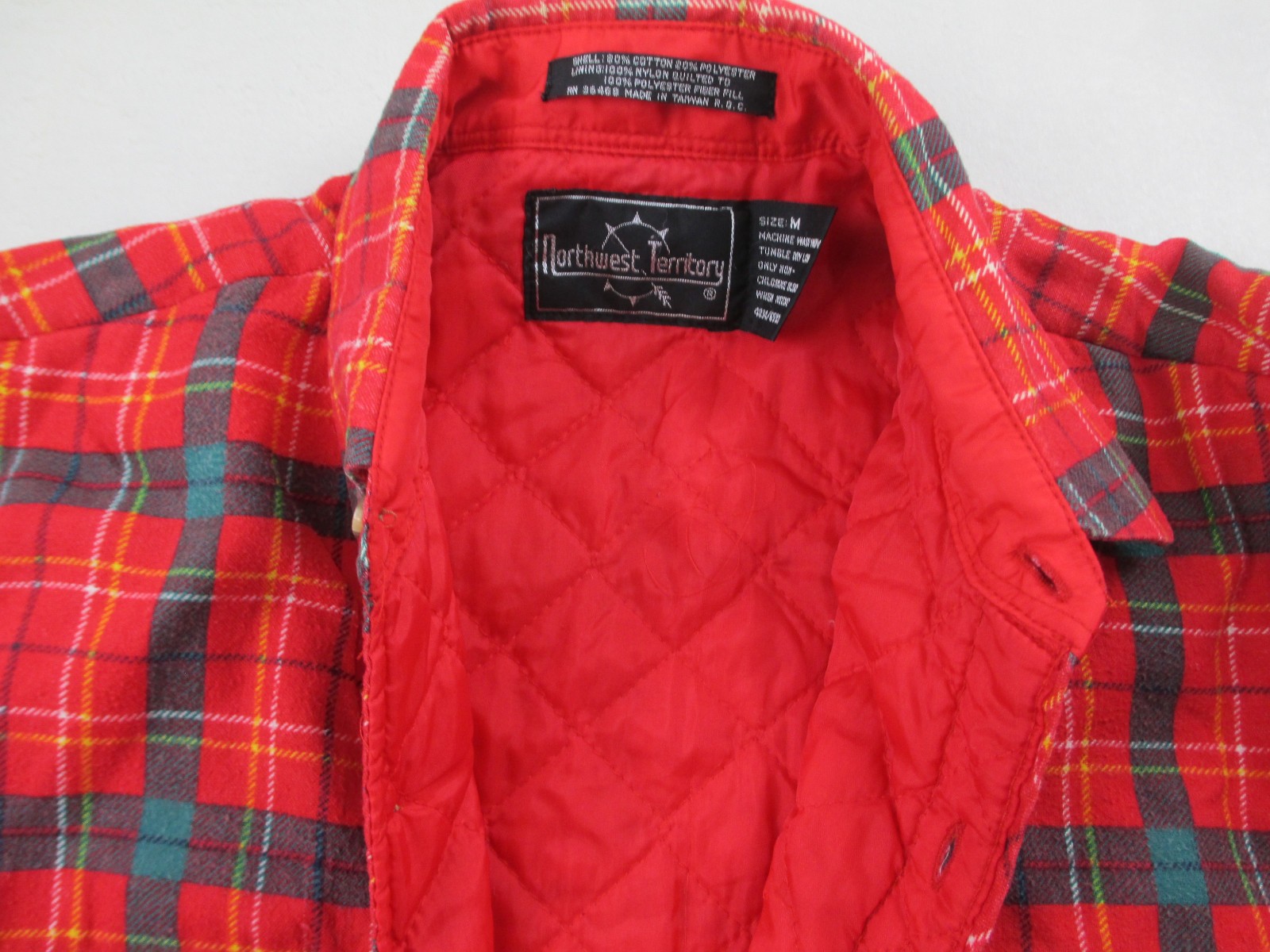 VINTAGE Northwest Territory Shirt Mens Medium Red Flannel Shacket Chore Quilted* gallery
