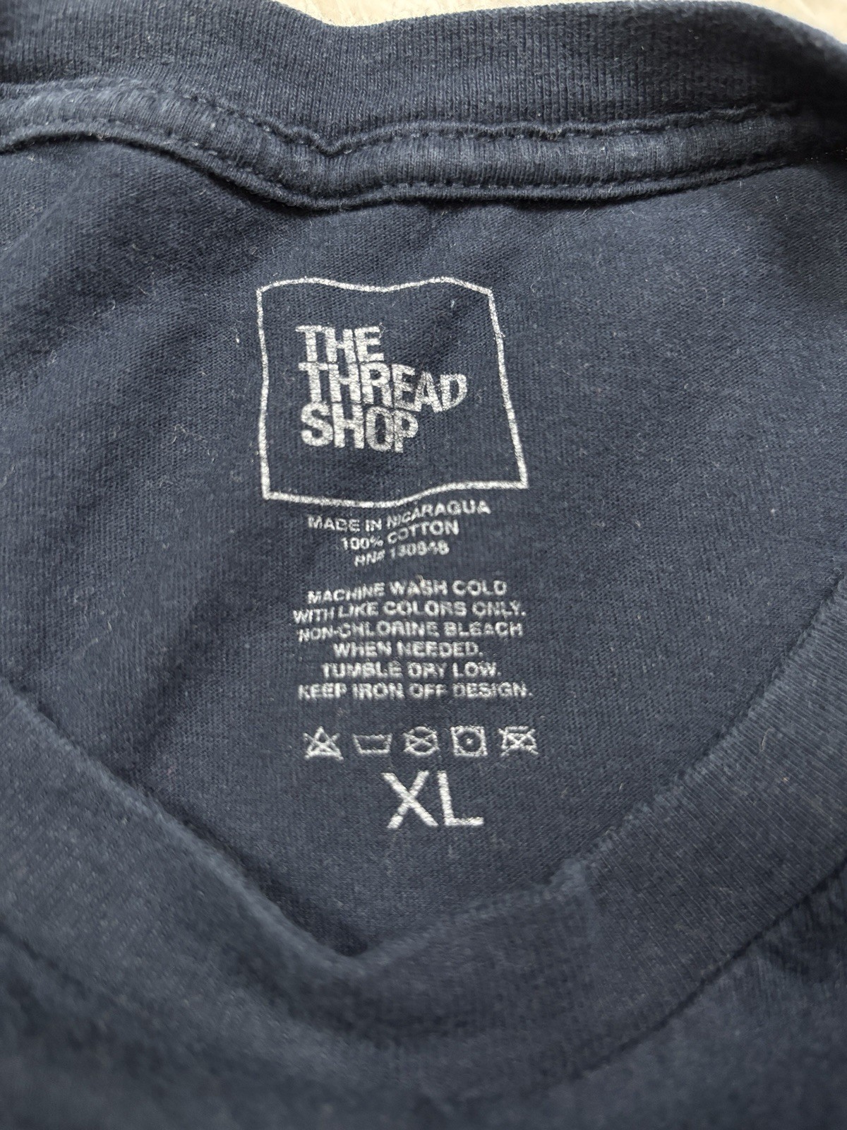 Counting Crows Band T-Shirt XL Black Star Script Logo The Thread Shop Graphic gallery