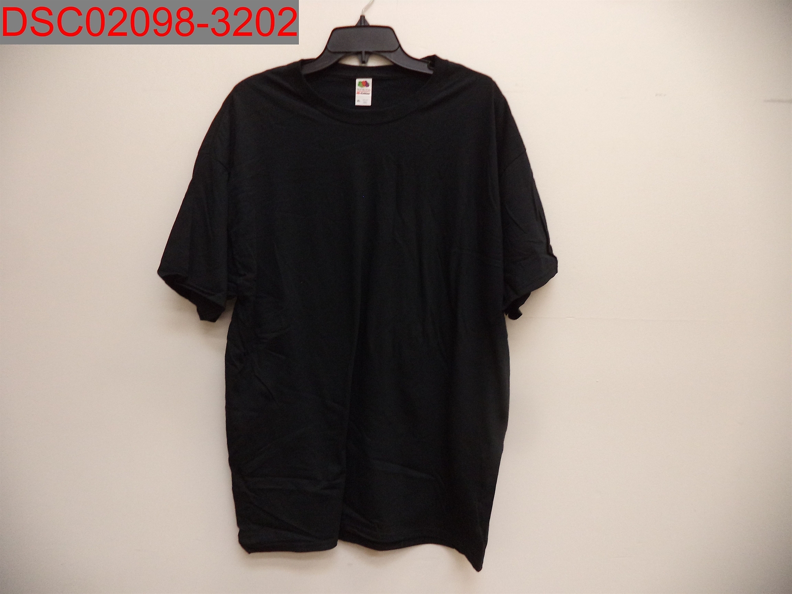 Qty=70 Fruit Of The Loom Unisex Adult Black HD Cotton Short-Sleeve Tees XL 3930R