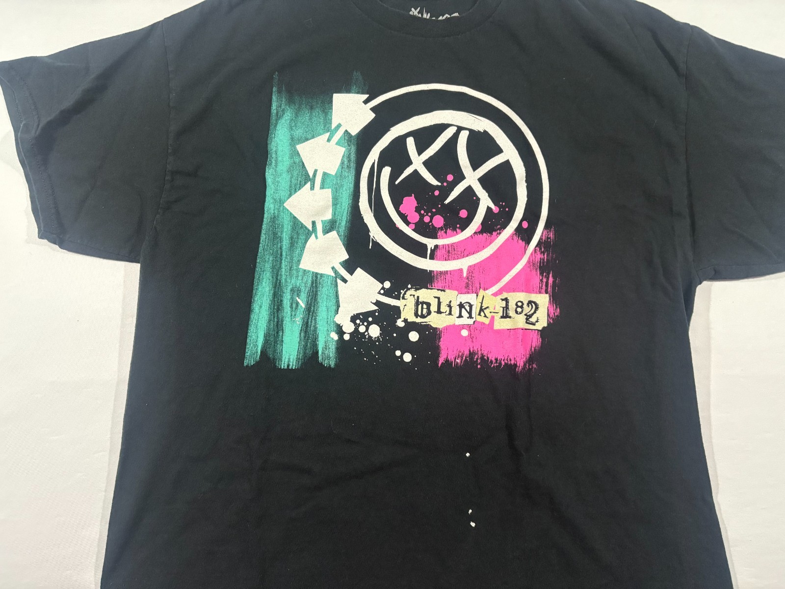 Blink 182 Band Tee Graphic Print Black Crew Short Sleeve Cotton Unisex Sz XL gallery