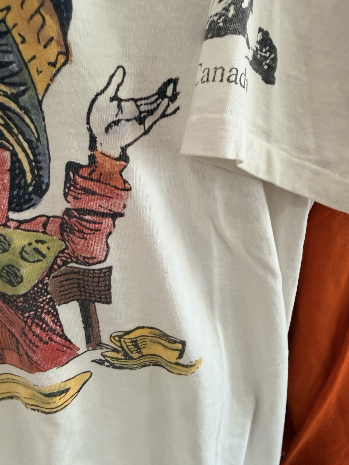 Vintage 90’s Alice In Wonderland Mad Hatter T-Shirt Rare XL gallery