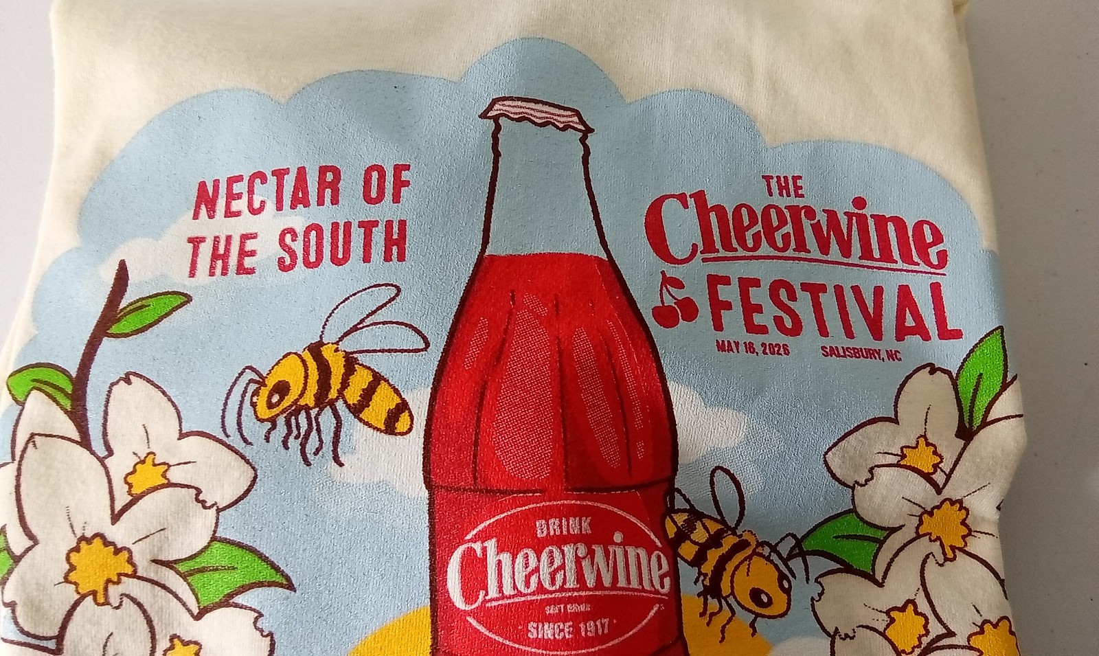 NEW CHEERWINE FESTIVAL 2026 XL T-SHIRT BEIGE RED SALISBURY NC MAY 16 gallery