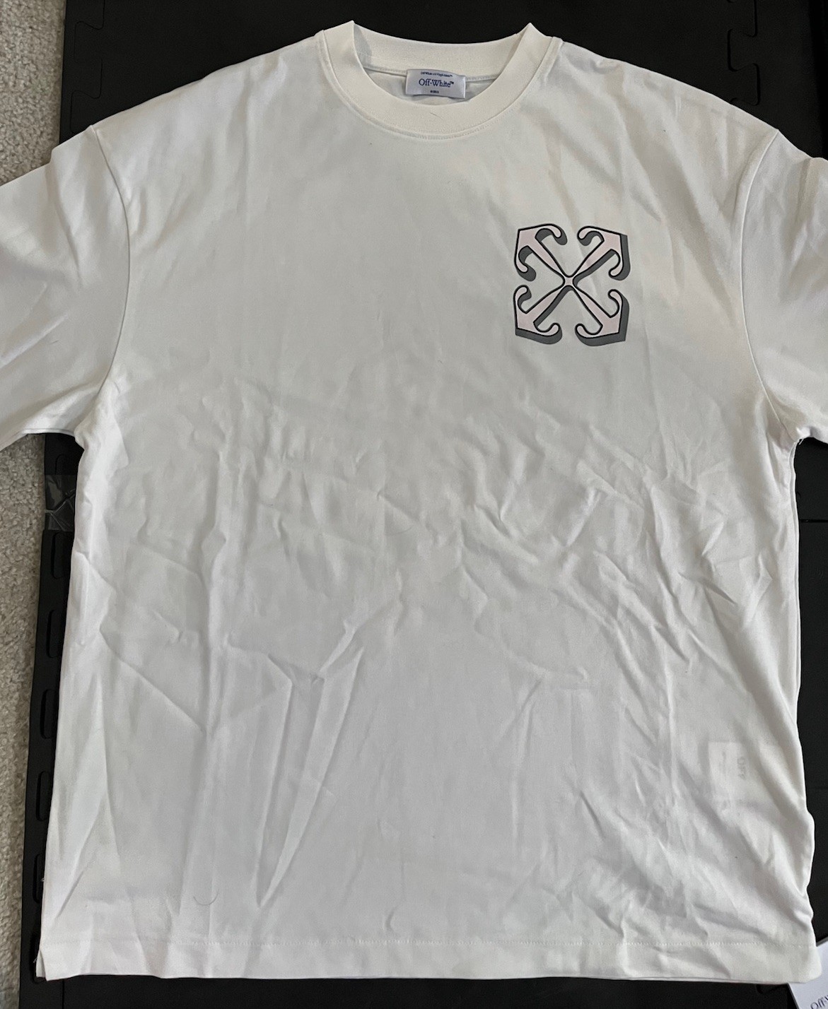 Off-White Men's T-Shirt Size L gallery