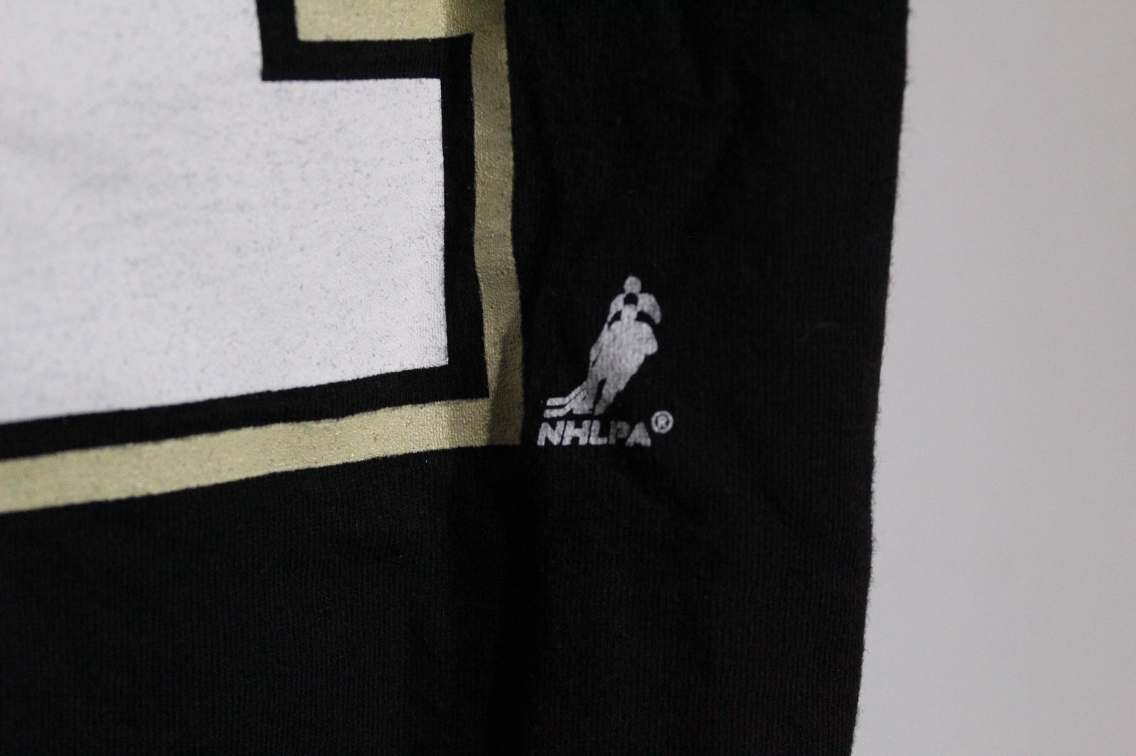 Pittsburgh Penguins Malkin T-Shirt Size US Men Medium #71 Hockey NHL Tee VTG Cup gallery