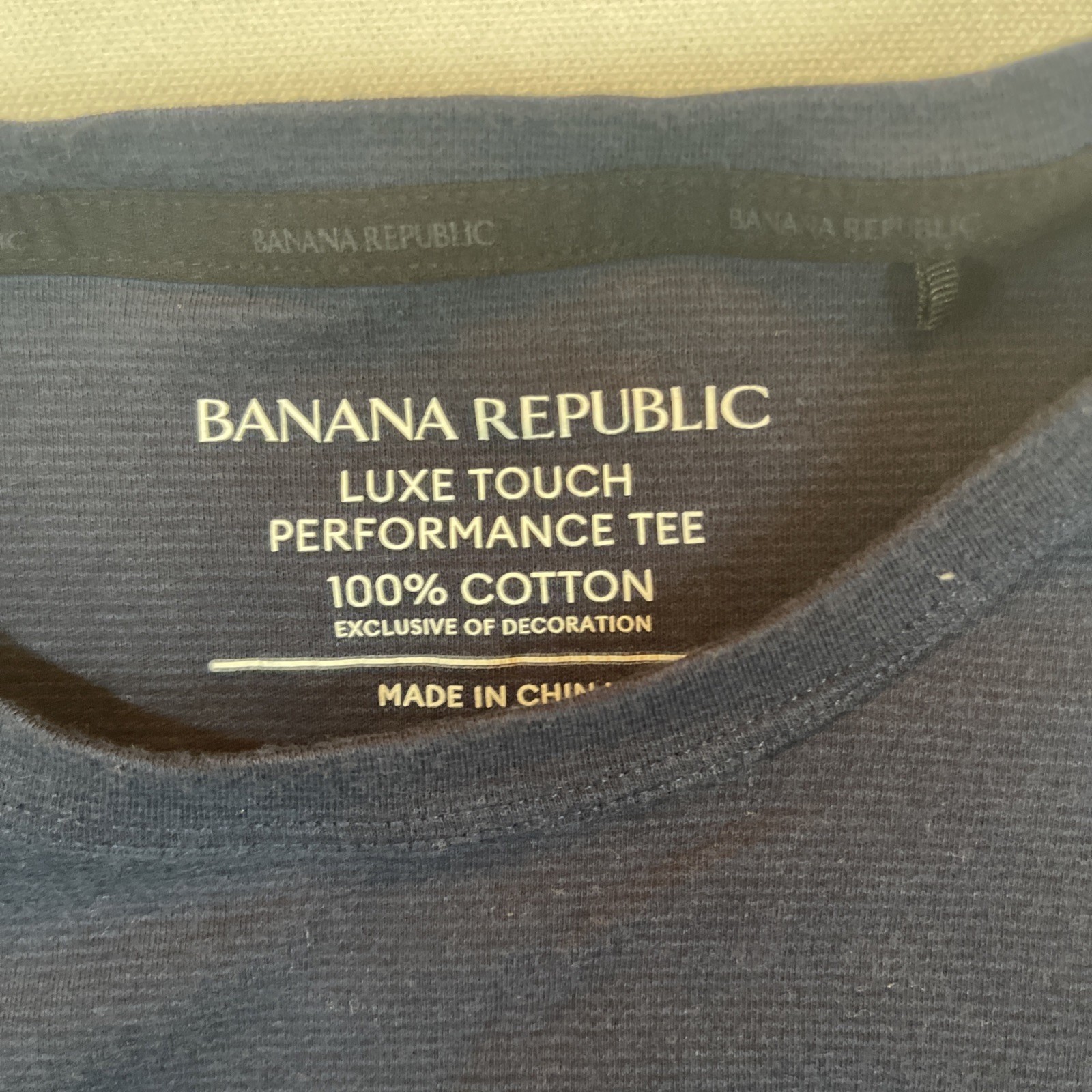 Banana Republic Authentic Tee Supima Cotton Navy Blue Men's Medium T-Shirt gallery