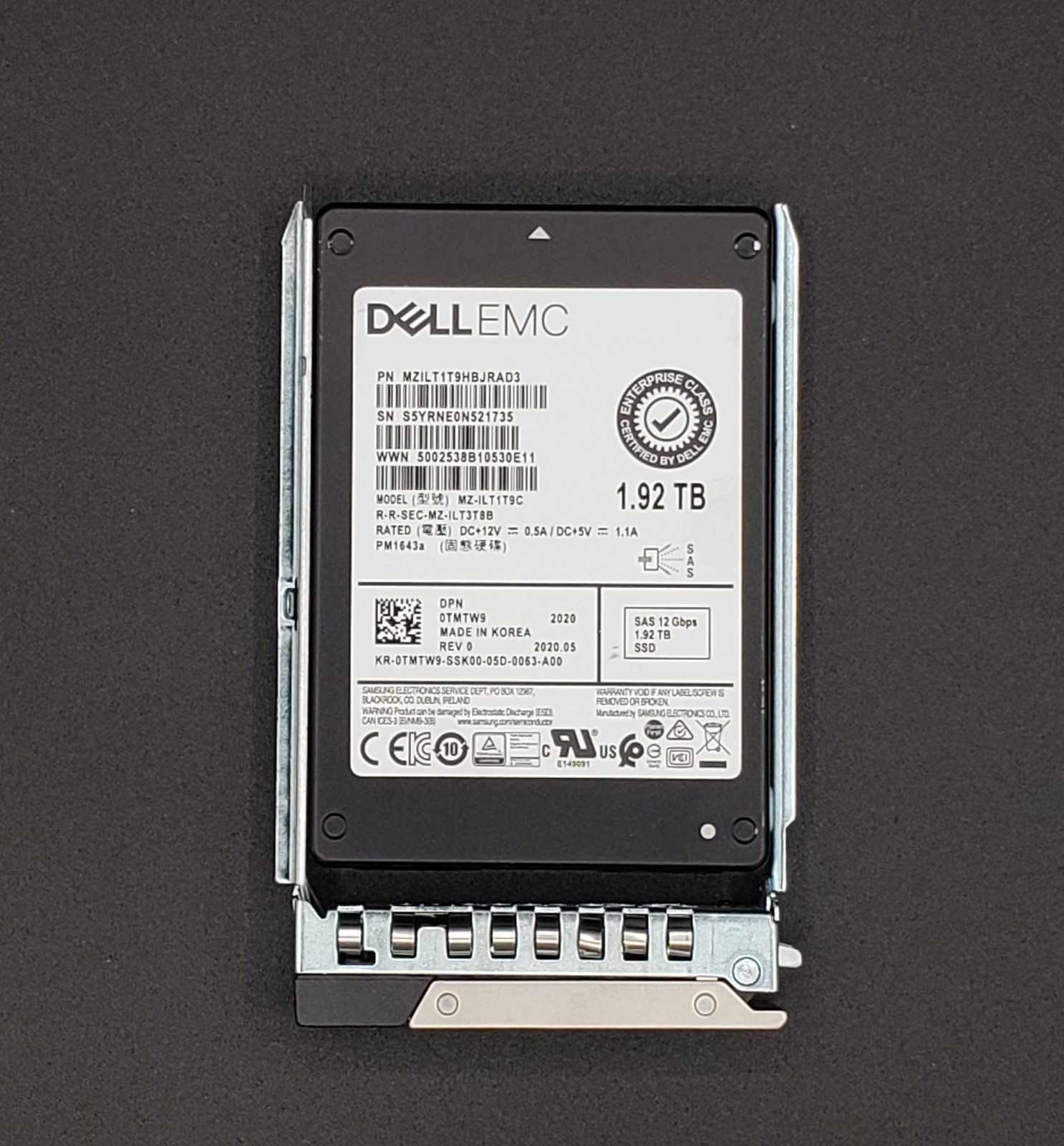 Dell EMC 1.92TB SAS 2.5″ SSD MZ-ILT1T9C with DXD9H Server Caddy
