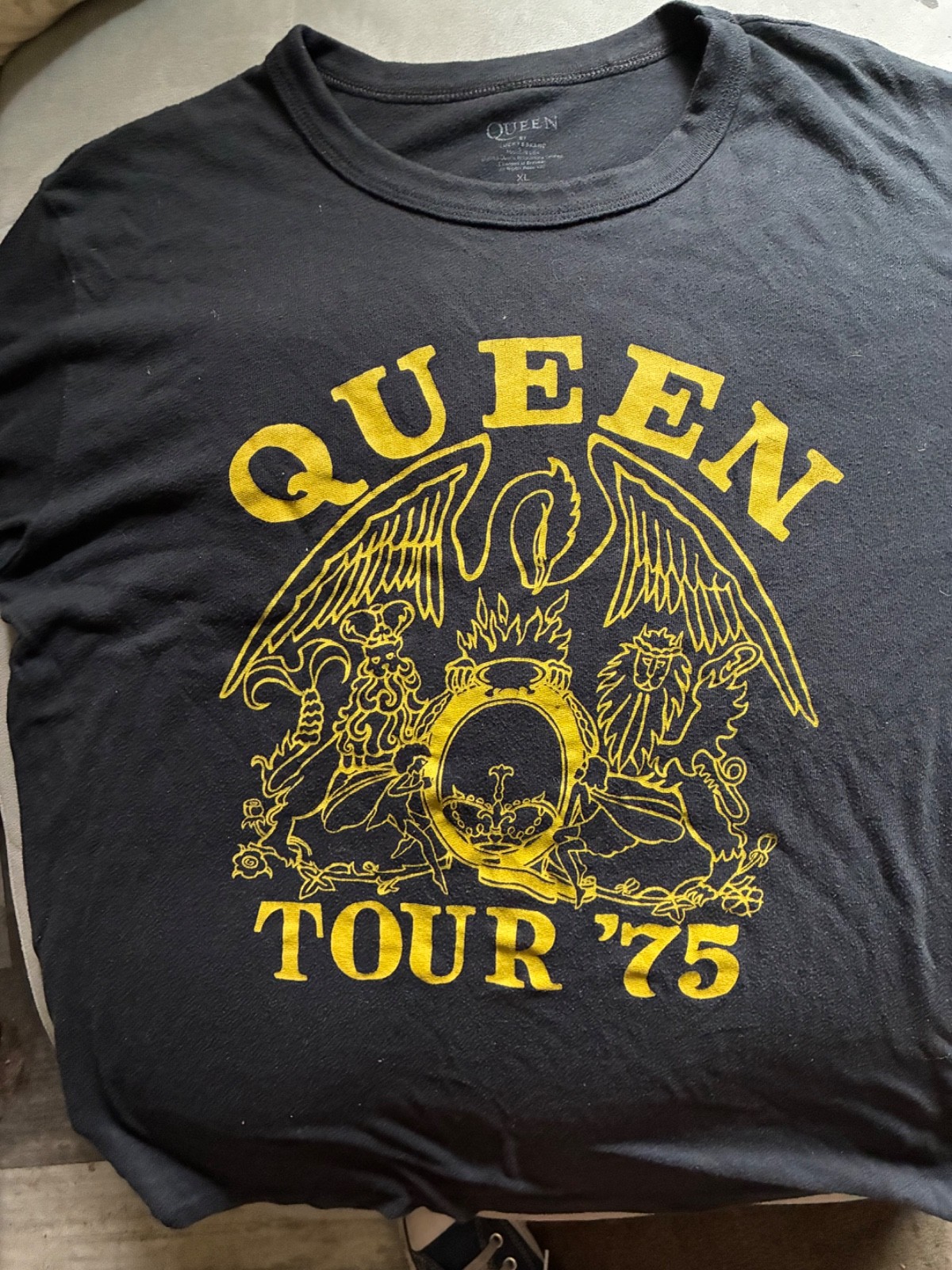 Queen Official '75 2 Sided Tour Shirt XL gallery