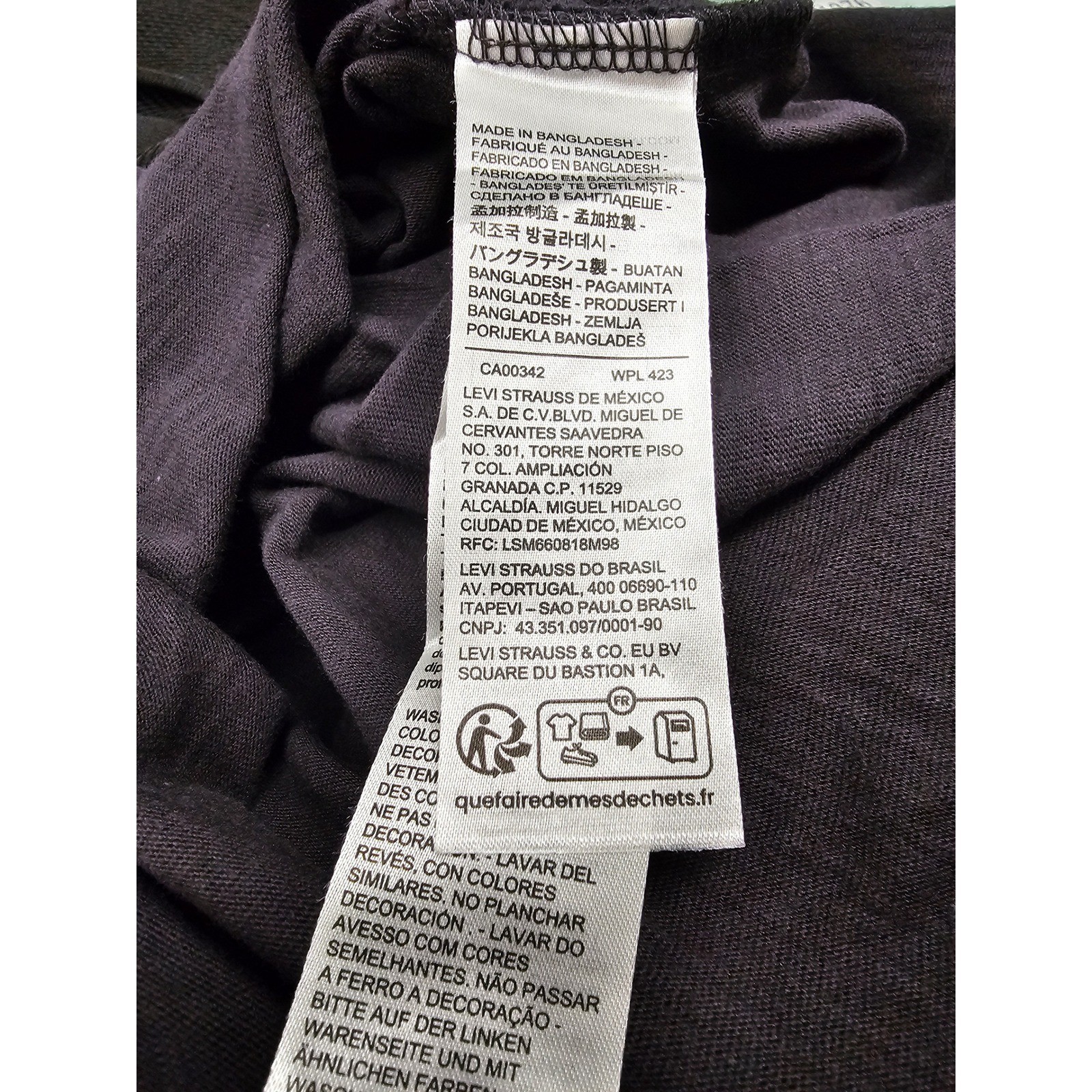 Levis Mens Relaxed Graphic T-Shirt Charcoal Gray Cowboy Desert Horse M NEW gallery