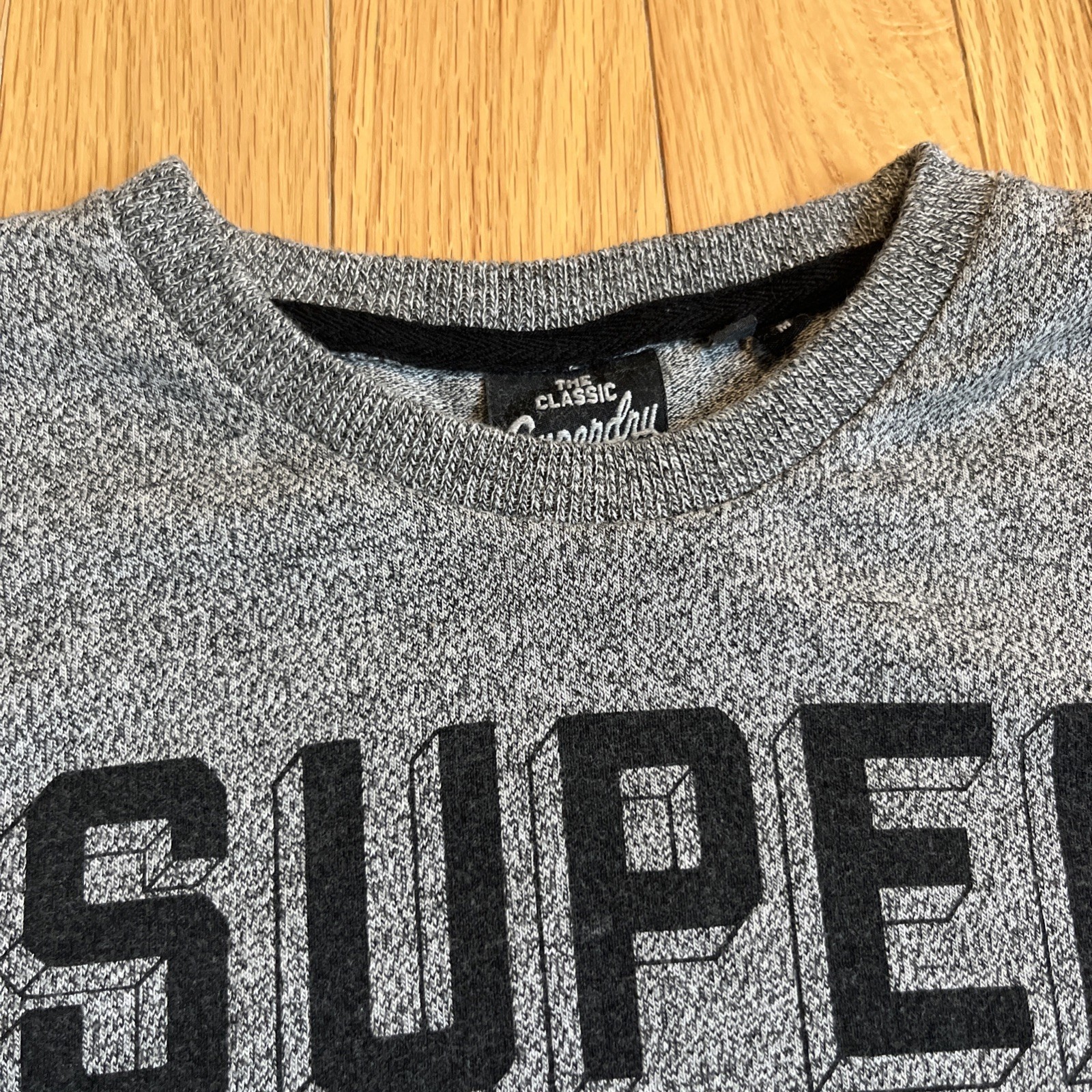 The Classic Superdry Comets T-Shirt Men’s Gray Vintage Goods Co Size Medium Knit gallery