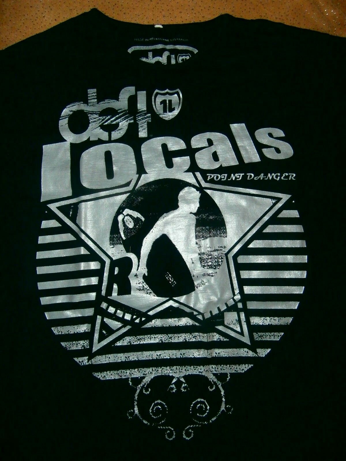 SURF CLUB 1999 - 2006 T-Shirt DEFT MADE IN MELBOURNE AUSTRALIA SURFERS WANTED gallery