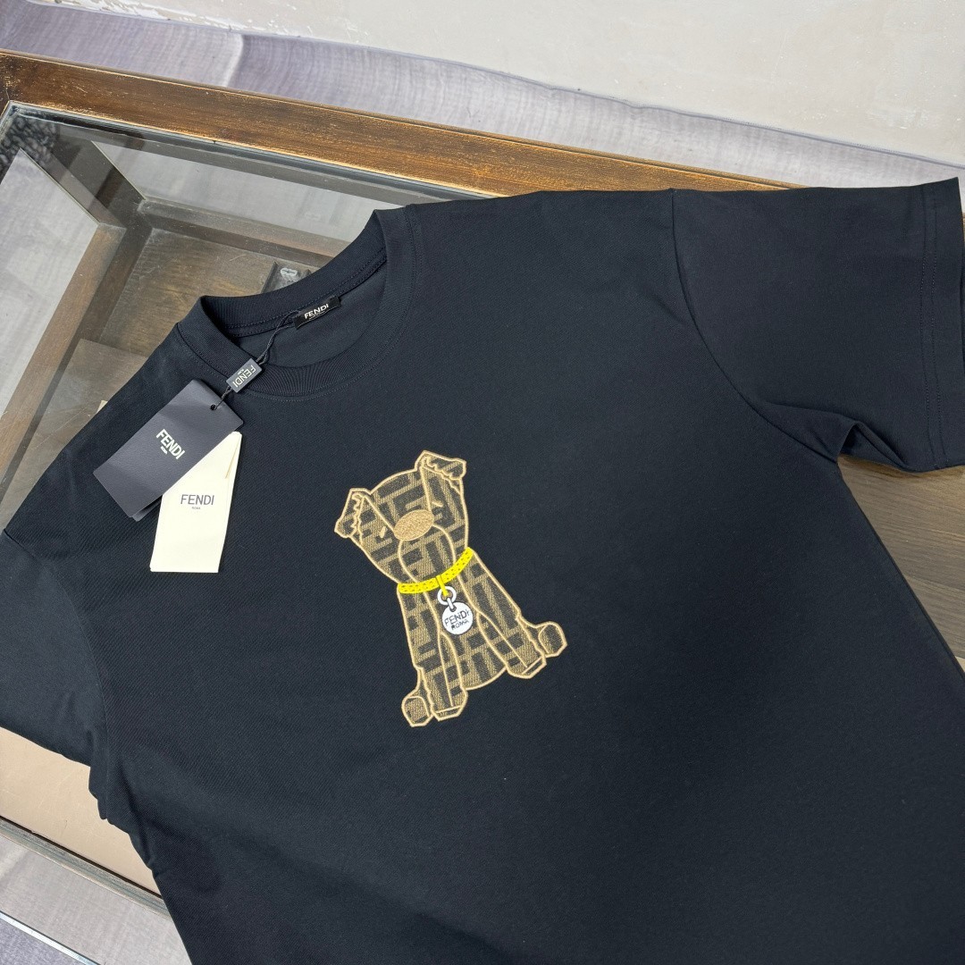 Moncler Men's Black Crew-Neck Short-Sleeve T-Shirt L gallery