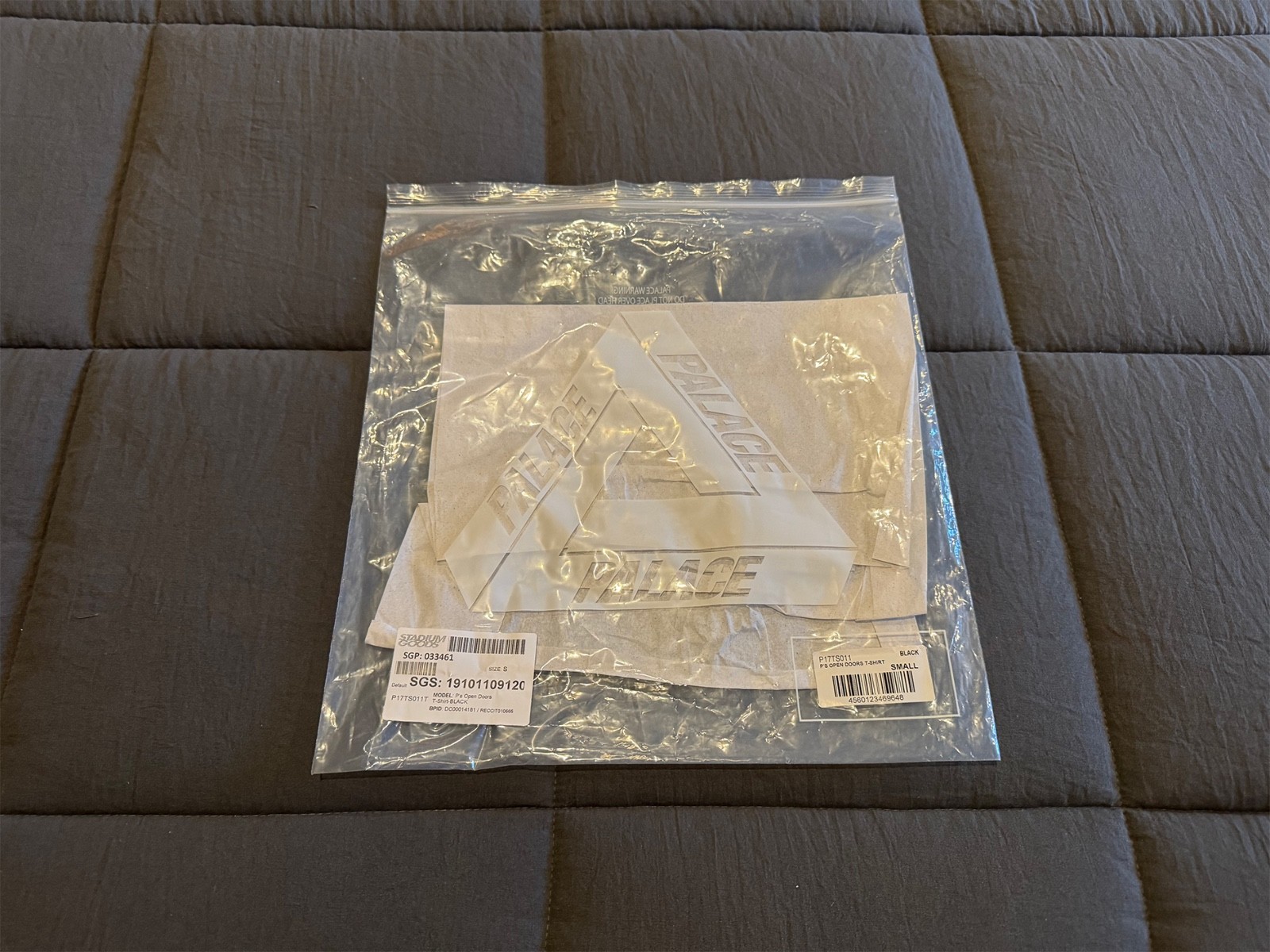 Palace P's Open Doors T-Shirt Black Size Small Fall/Winter 2019 Pre-Owned gallery