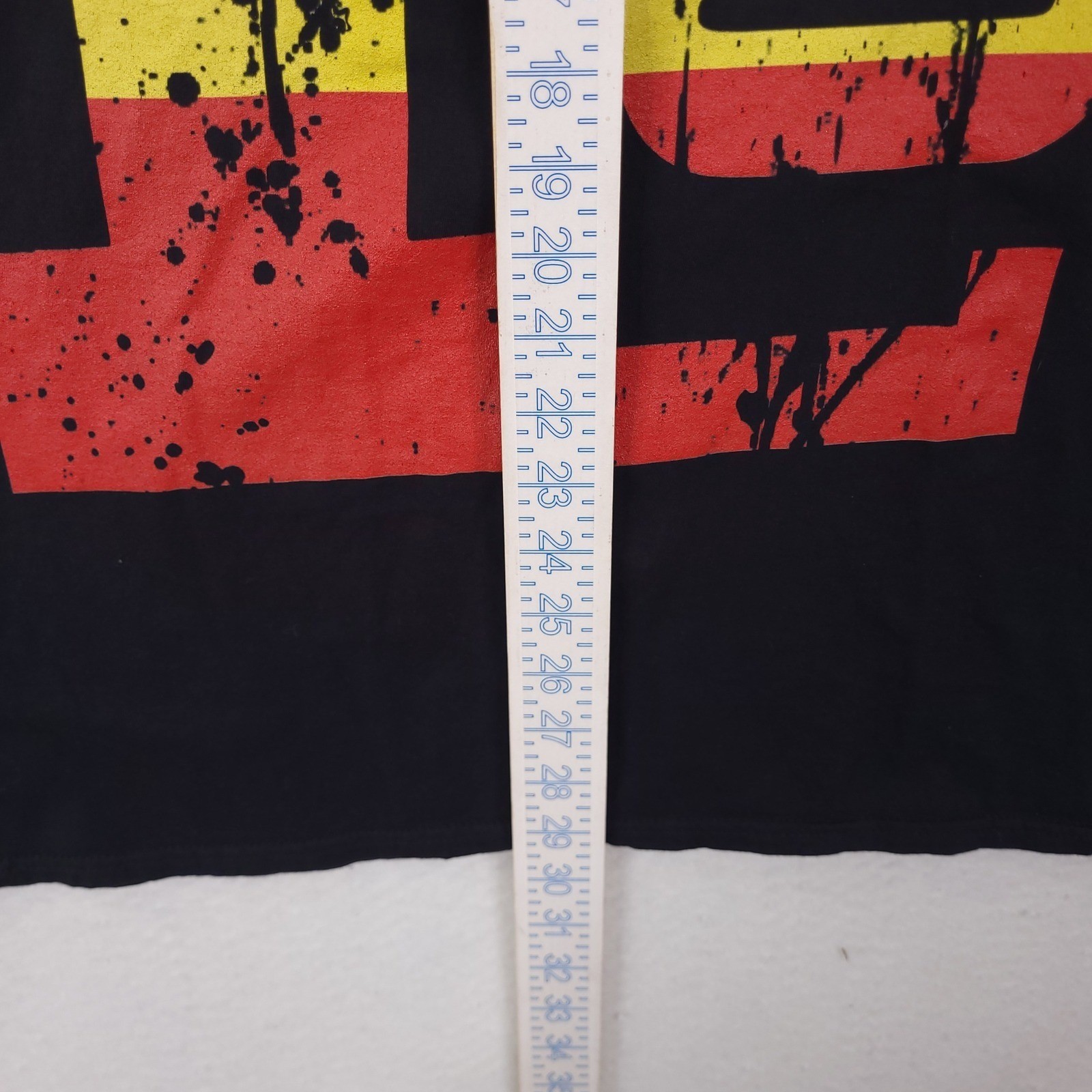 Port & Company Mens 1 Love Rasta Graphic T-Shirt Black Cotton Large gallery