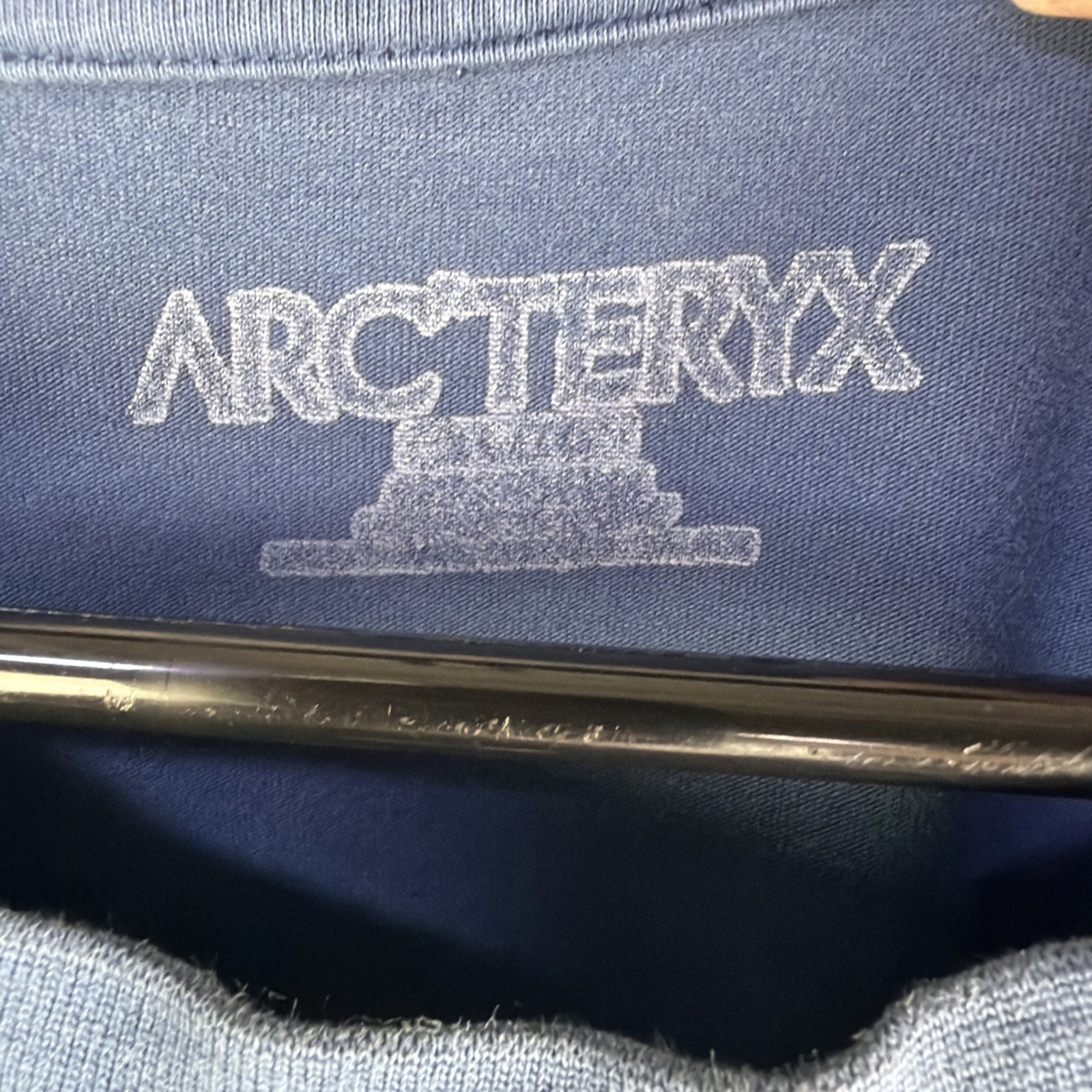 Arc'teryx Shirt Mens XL Blue Raglan Long Sleeve Cotton Blend T-Shirt Base Layer gallery
