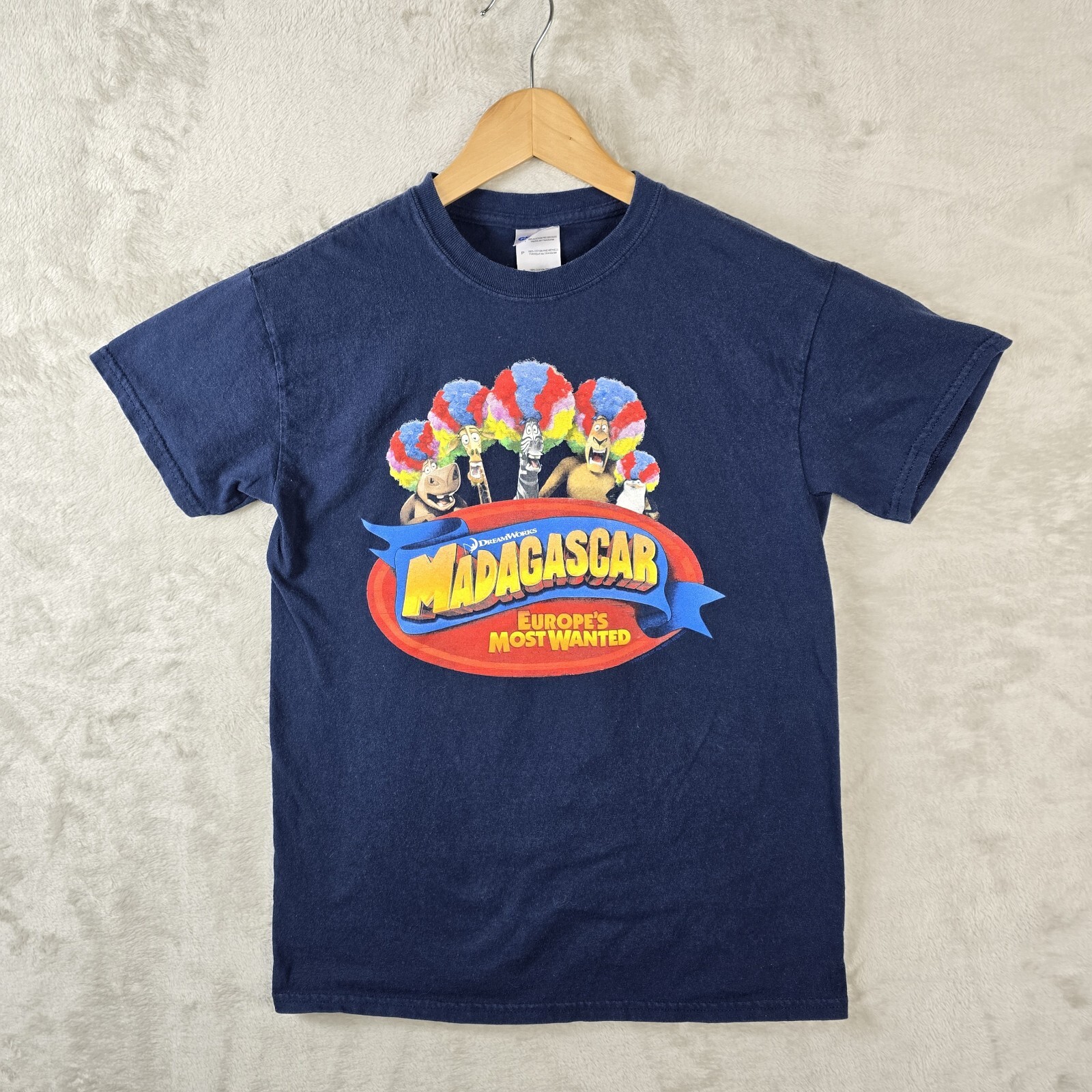 Madagascar Europes Most Wanted Promo Movie T-shirt Small Dreamworks Blue 2012 gallery