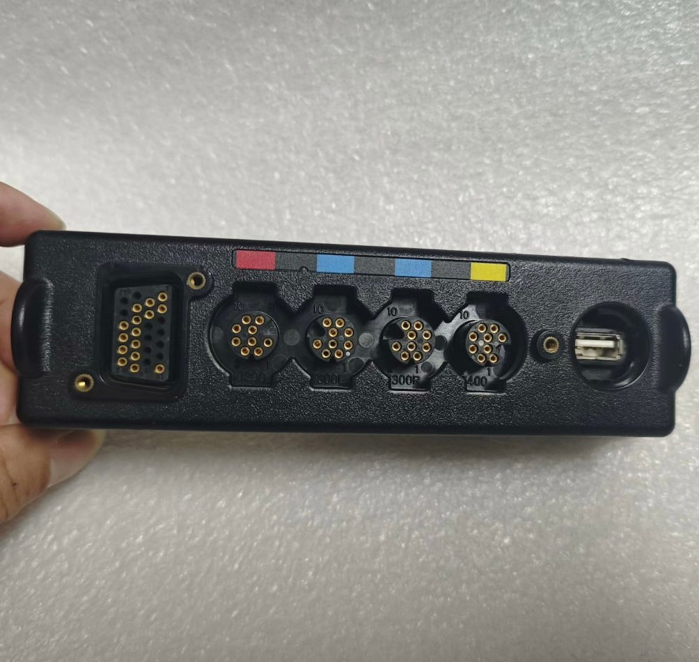USED Motorola XTL5000 O5Separable Head Panel Back Cover with Cable Strip