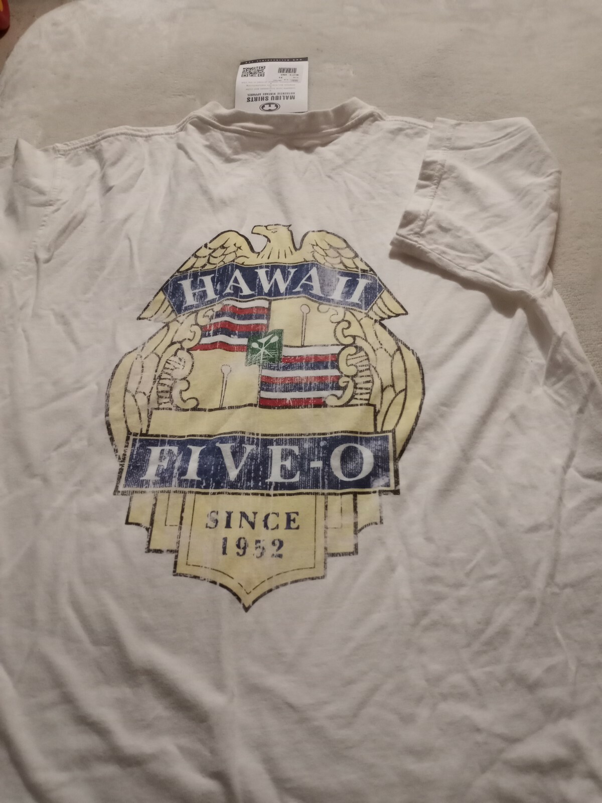 NOS Vintage NWT Hawaii Five O Mens Adult White T Shirt Tee Size M Medium a8 gallery