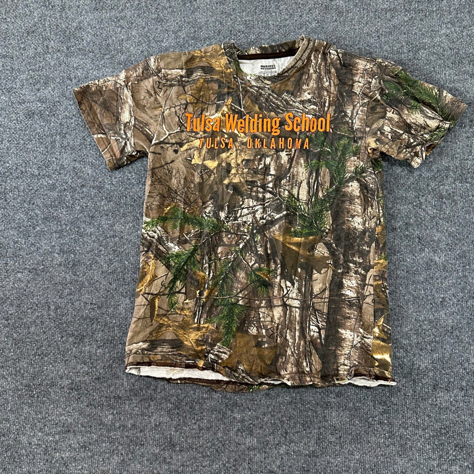Russell Outdoors T-Shirt Mens Size M Brown Camo Tulsa Welding School Graphic Tee gallery