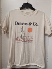 Dravus & Co Shirt Mens Medium Biege Short Sleeve Crew Neck Graphic Casual Shirt